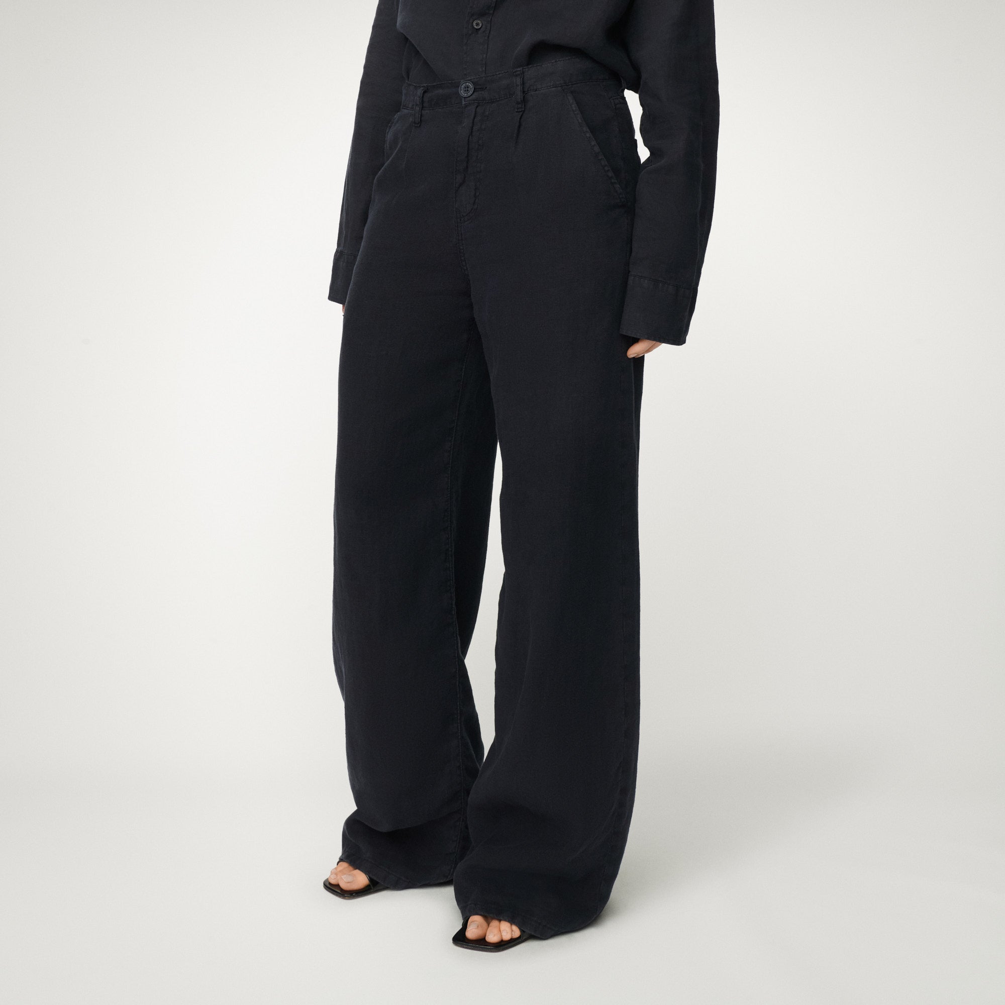 lois-skater-pleats-pantal-n-plisado-de-lino-100 image 2
