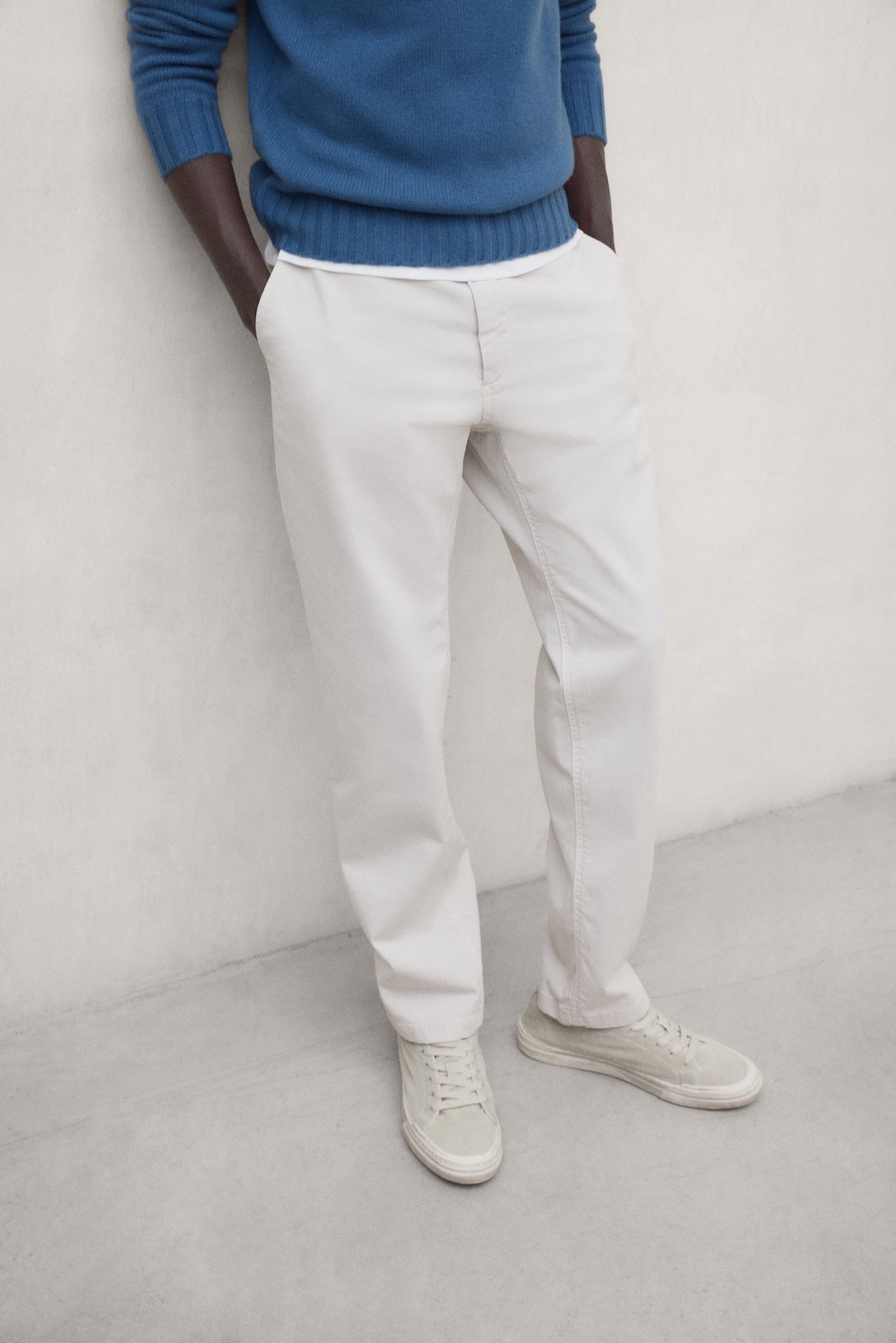 pantal-n-chino-ecoalf-ethiwin-beige-para-hombre image 2