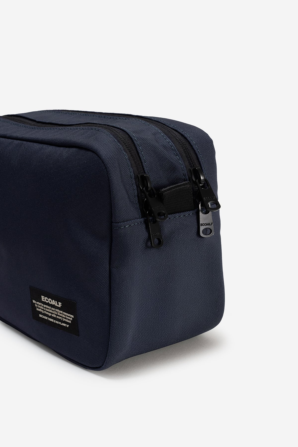 ecoalf-neceser-deportivo-vanity-azul-marino-unisex-poli-ster-reciclado-repelente image 3