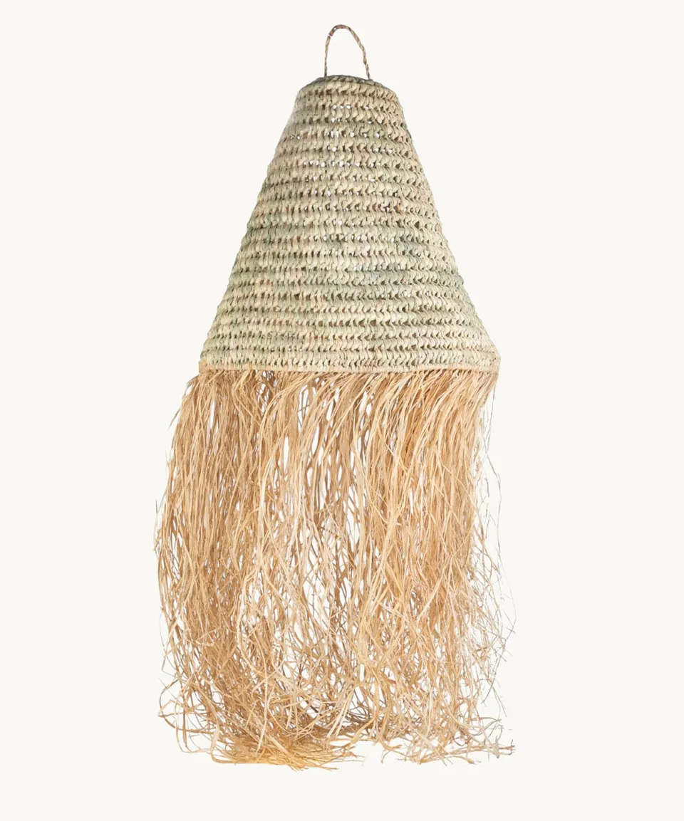 kbas-l-mpara-de-palma-con-flecos-de-rafia image 1