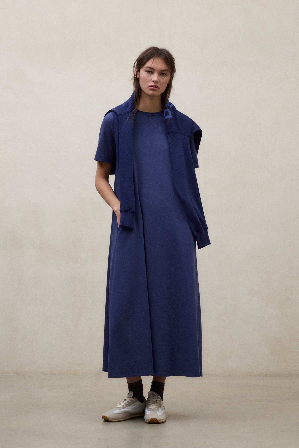ecoalf-vestido-elettra-azul-de-mujer-50-algod-n-org-nico-fit-relajado-manga-cort image 4