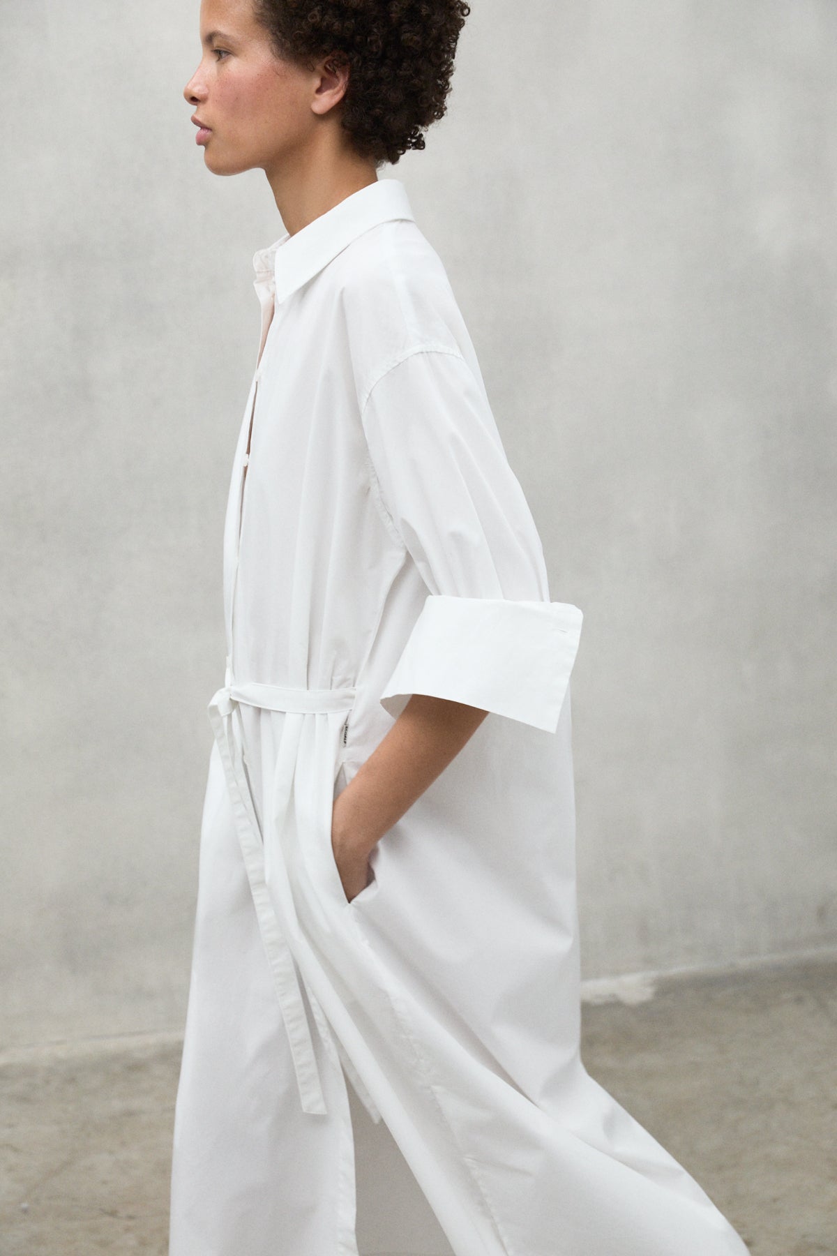 vestido-kaori-blanco-ecoalf-30-algod-n-reciclado-fit-holgado-mujer image 2
