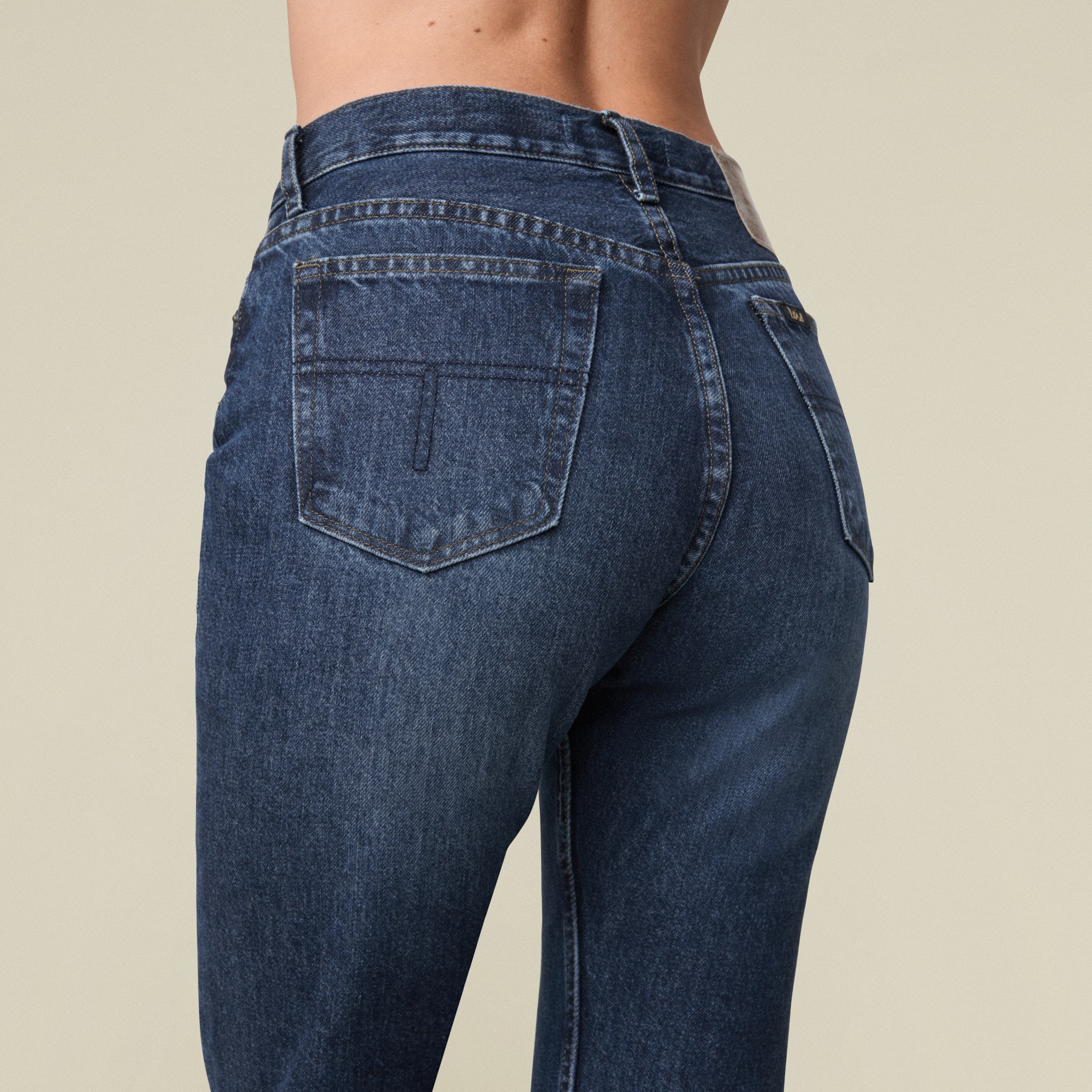 lois-lindsay-boot-pantal-n-de-mujer-de-corte-bootcut-con-algod-n-reciclado image 4
