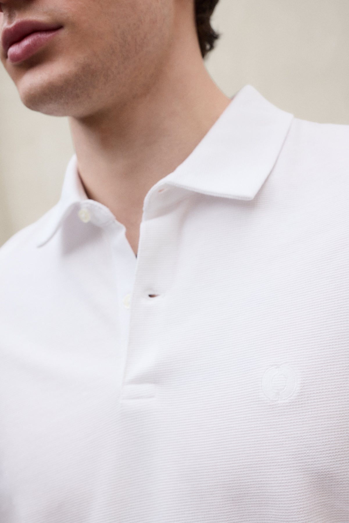 polo-ecoalf-simon-blanco-para-hombre-fit-regular-algod-n-reciclado image 4
