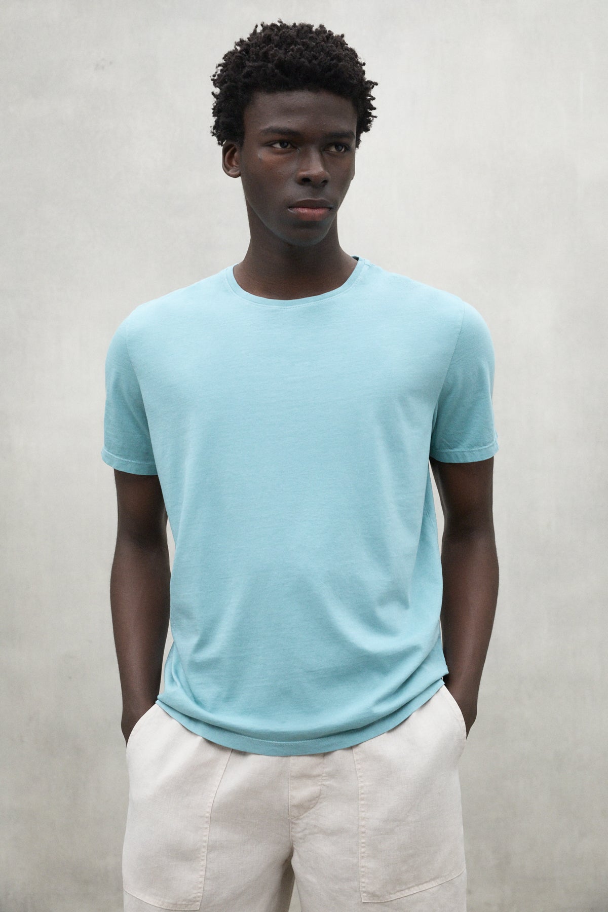 camiseta-ecoalf-vent-verde-agua-para-hombre-100-algod-n-reciclado-fit-regular image 2