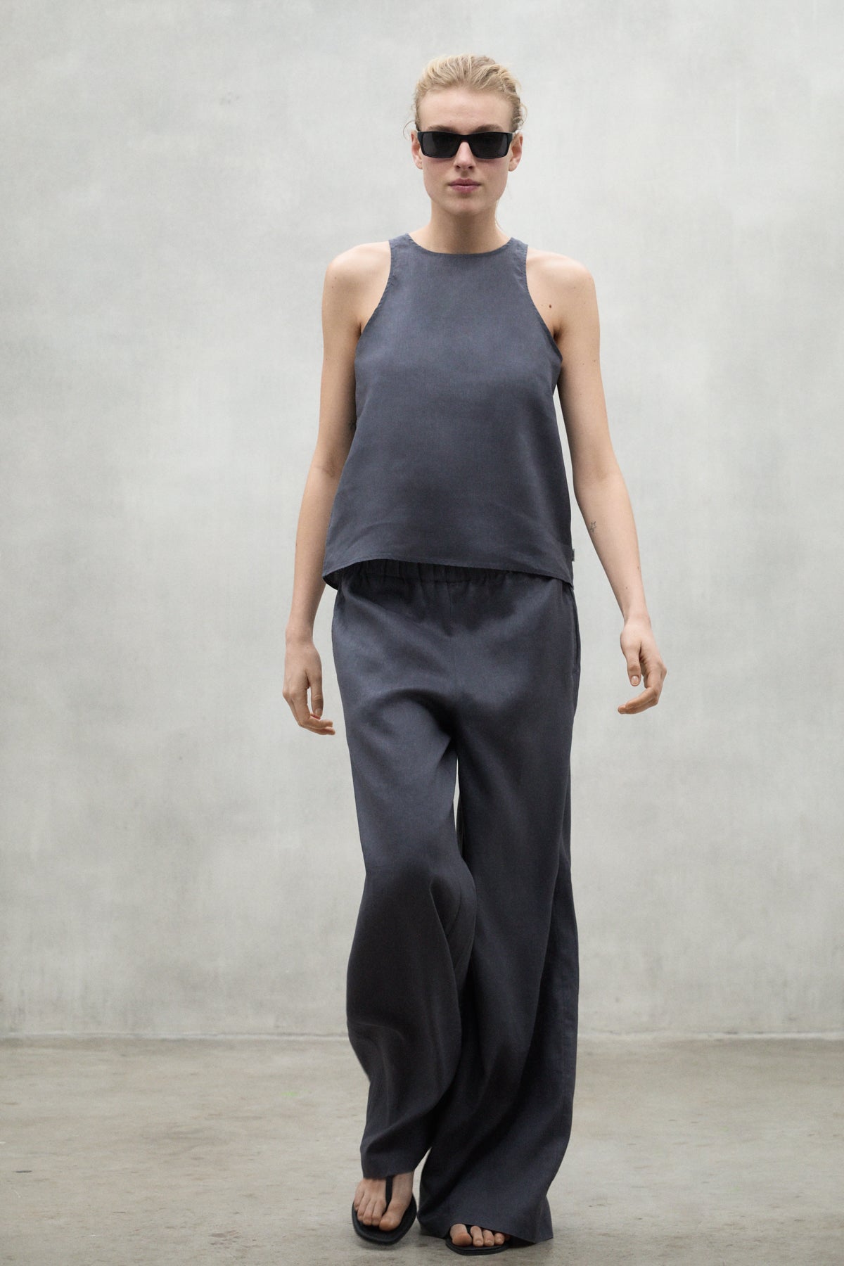 ecoalf-camisa-jazz-gris-oscuro-de-mujer image 4