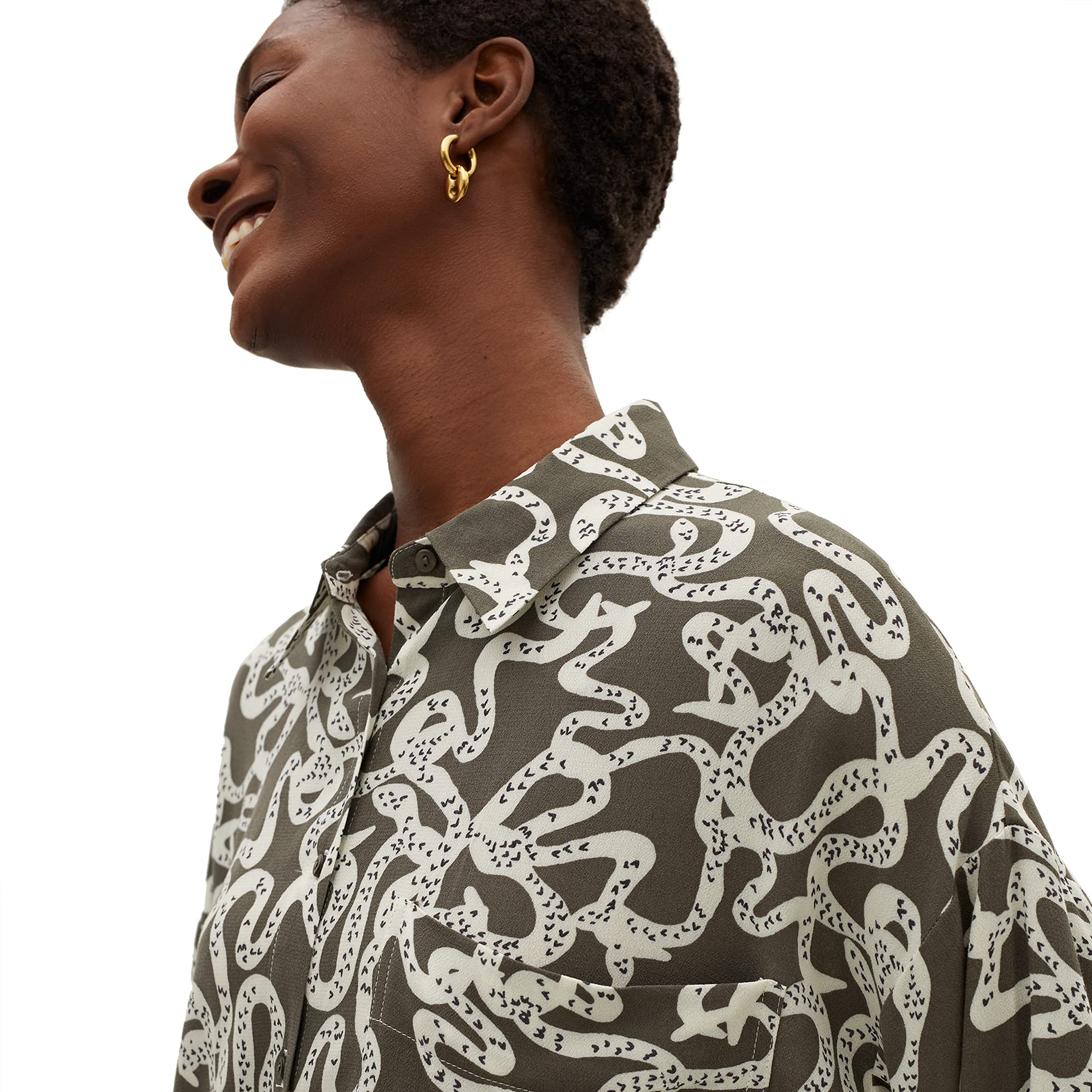 parfois-camisa-oversize-estampada-mujer-caqui image 6