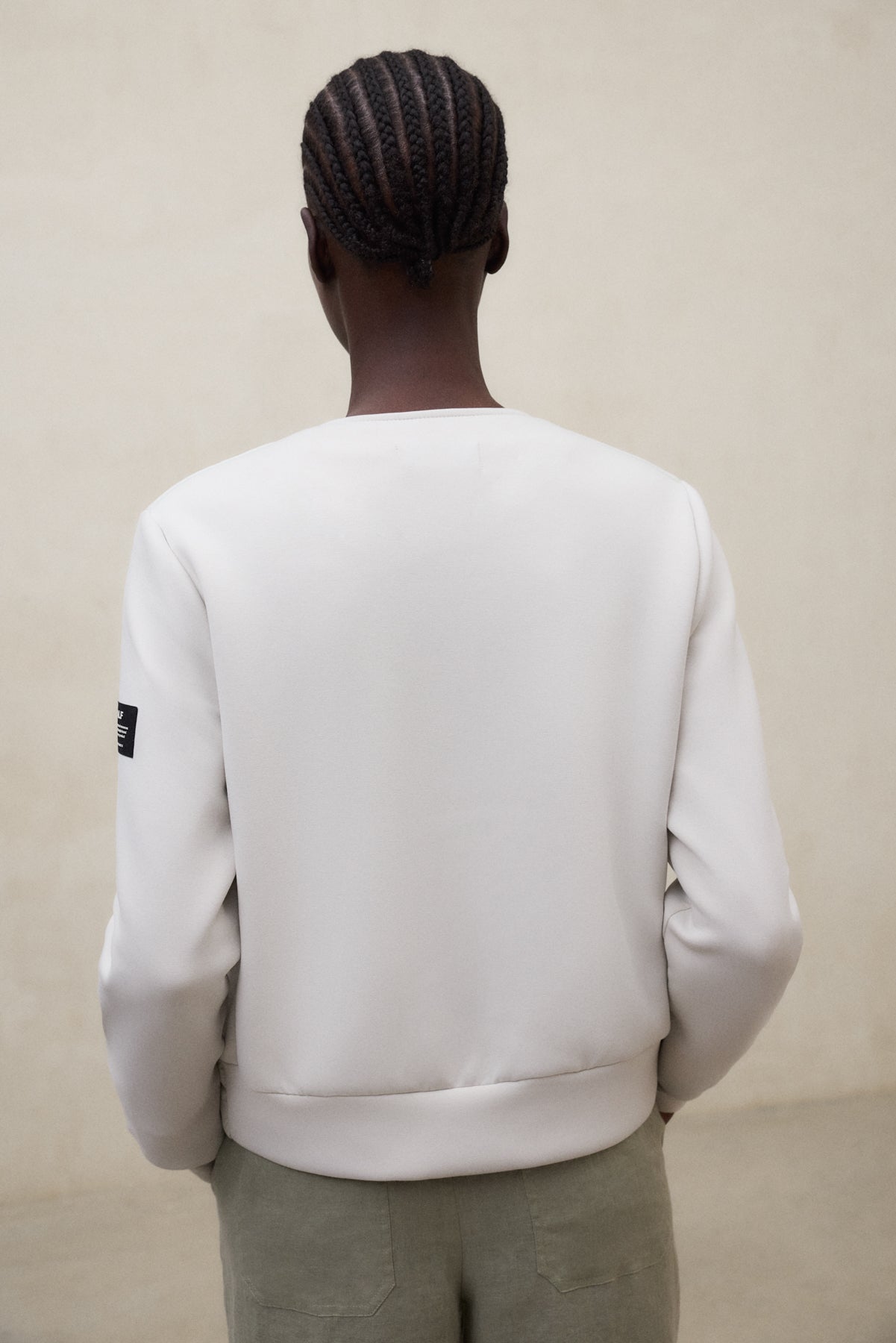 chaqueta-ecoalf-ayla-h-brida-de-poli-ster-reciclado-y-neopreno-para-mujer-en-gri image 3