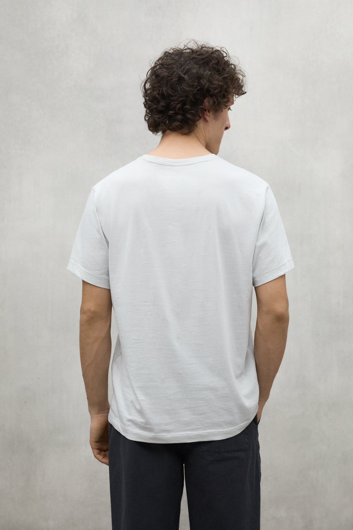 camiseta-regeneration-vent-de-ecoalf-x-materra-para-hombre-100-algod-n-regenerat image 2