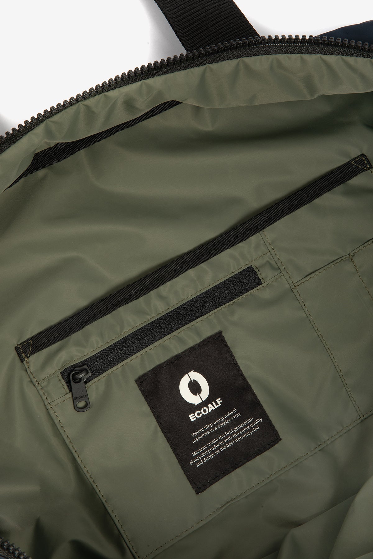 bolsa-de-viaje-ecoalf-travel-khaki-45x20x39-cm-poli-ster-reciclado-repelente-al- image 5