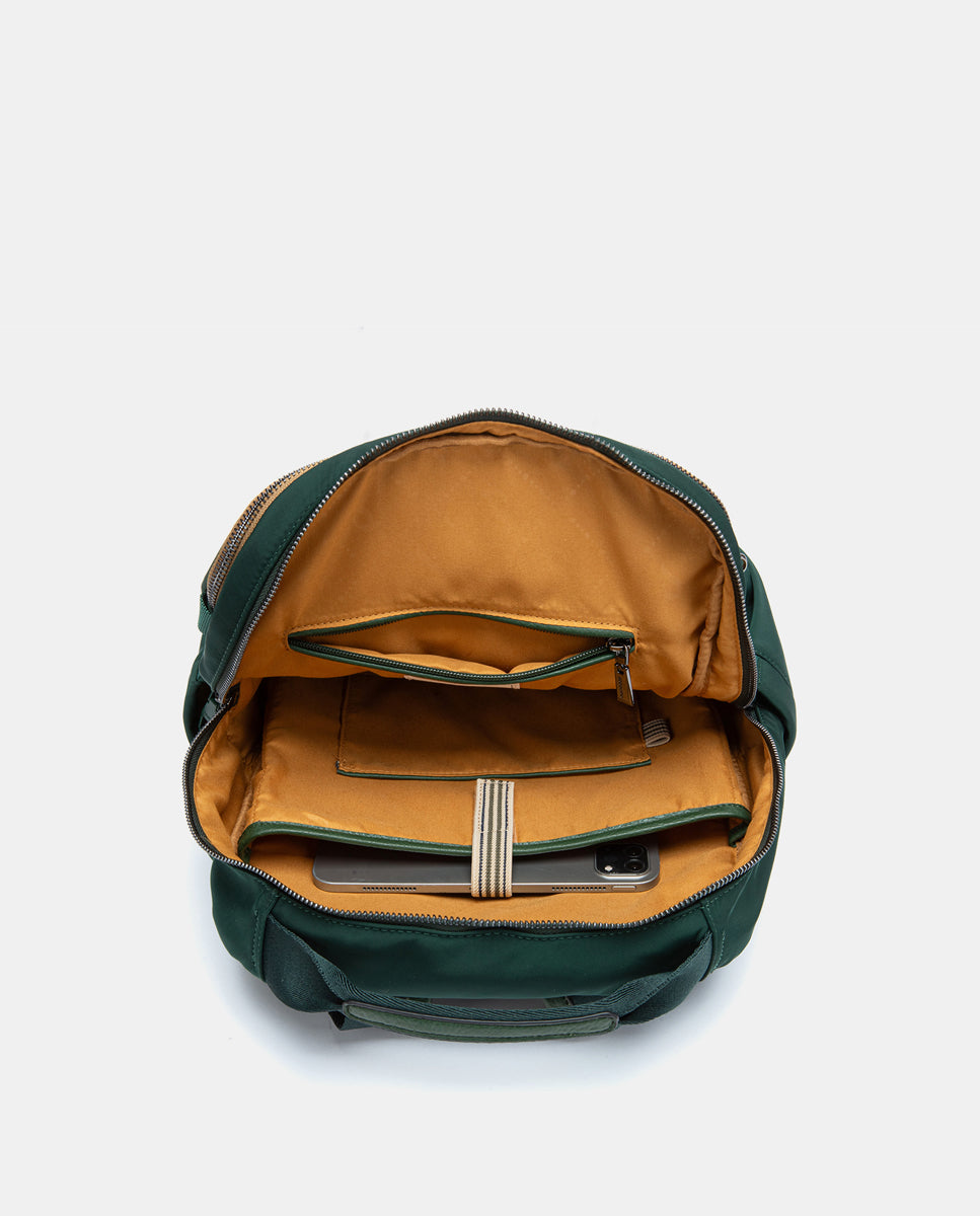 mochila-abbacino-mujer-materiales-reciclados-verde image 7