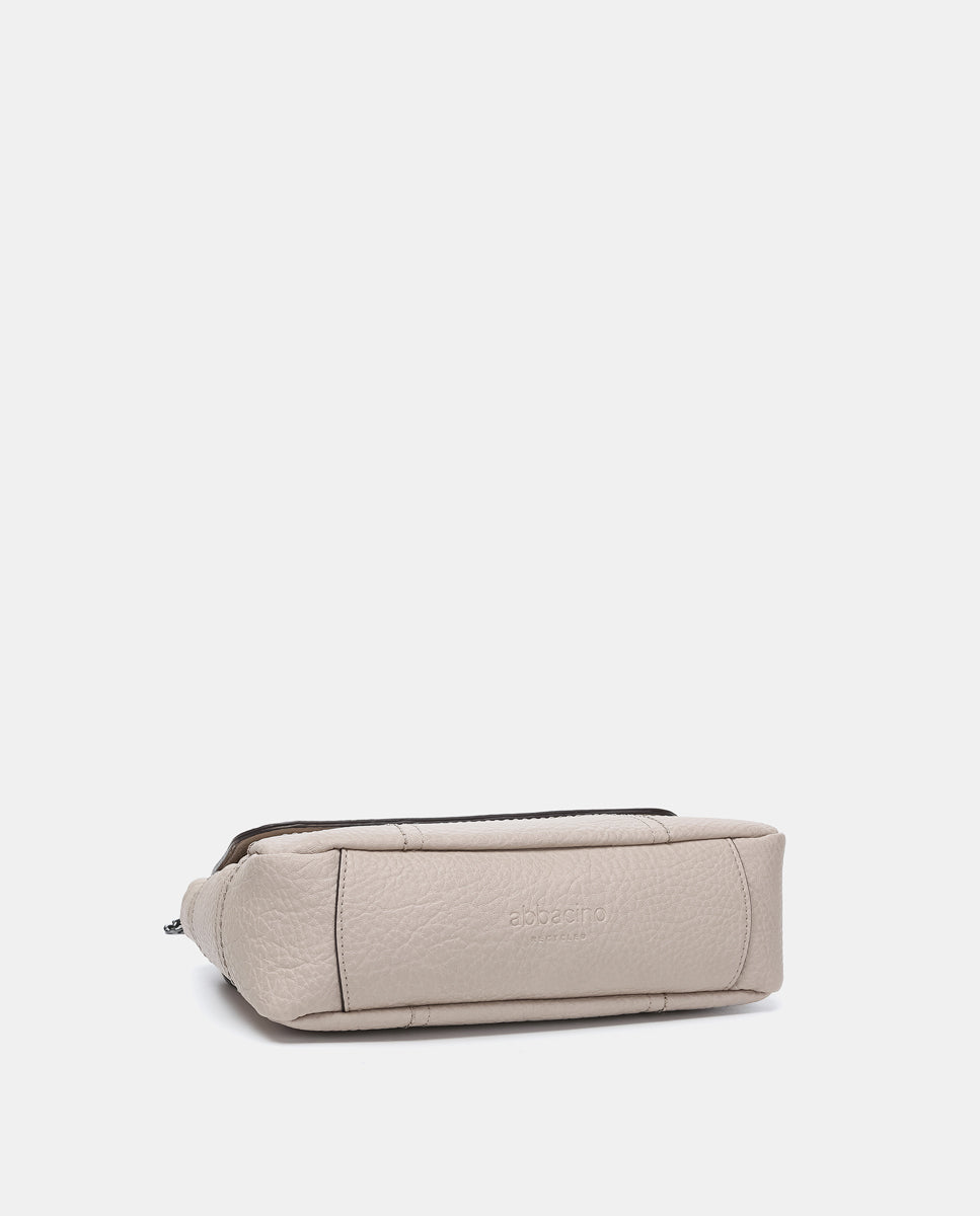 bolso-de-hombro-abbacino-beige-en-materiales-reciclados-con-cuadros-bordados image 5