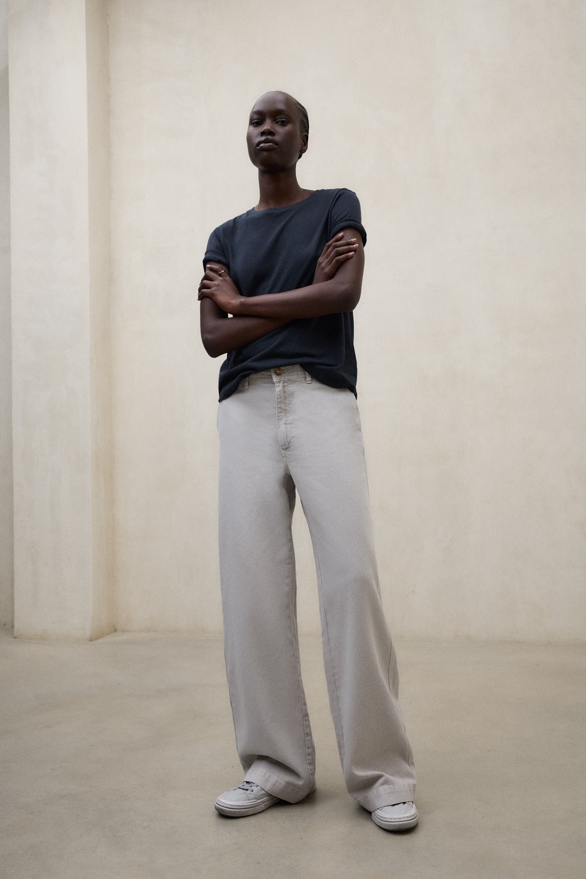pantalones-valls-gris-ecoalf-para-mujer image 1