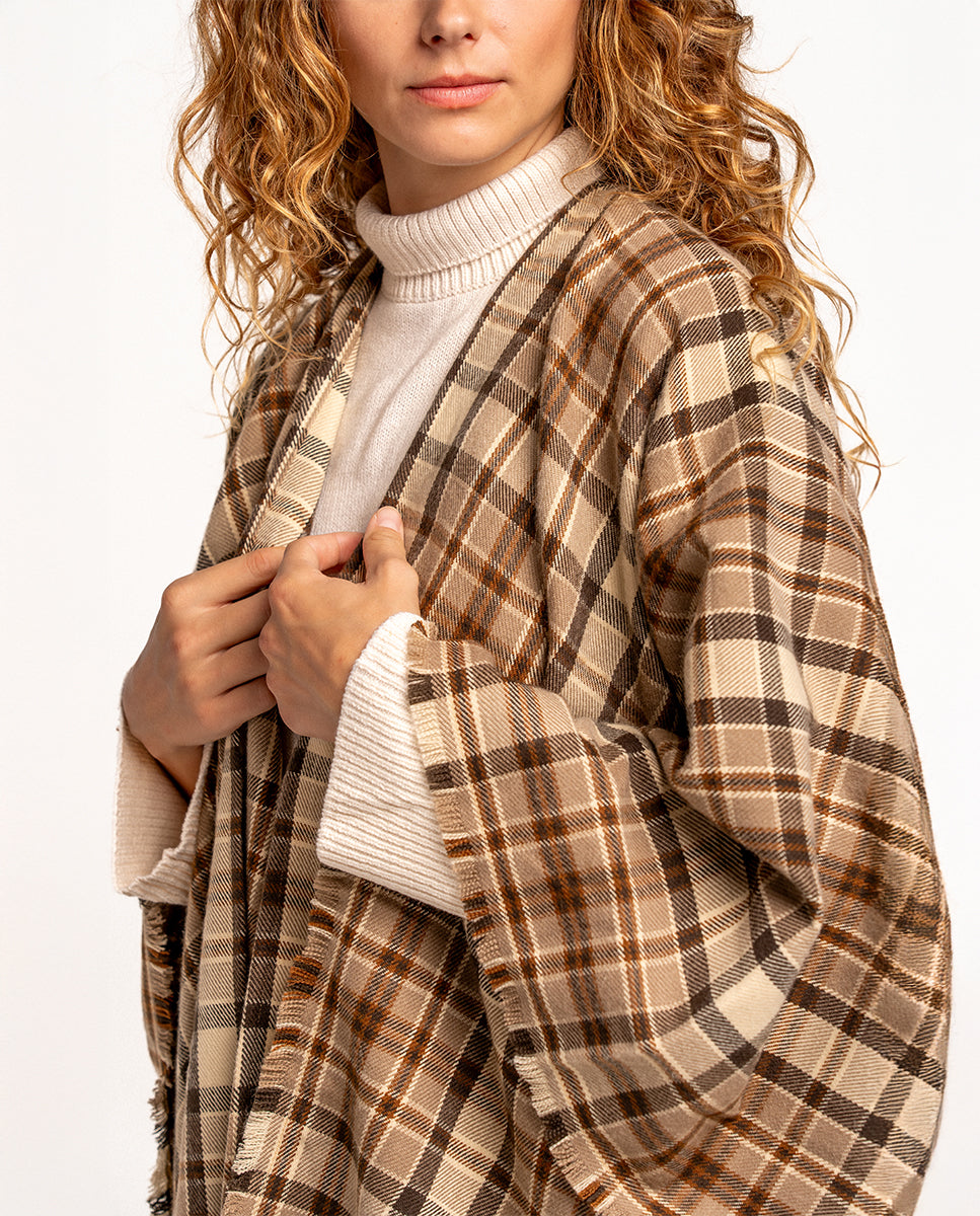 poncho-abbacino-cuadros-escoceses-taupe-con-flecos image 5