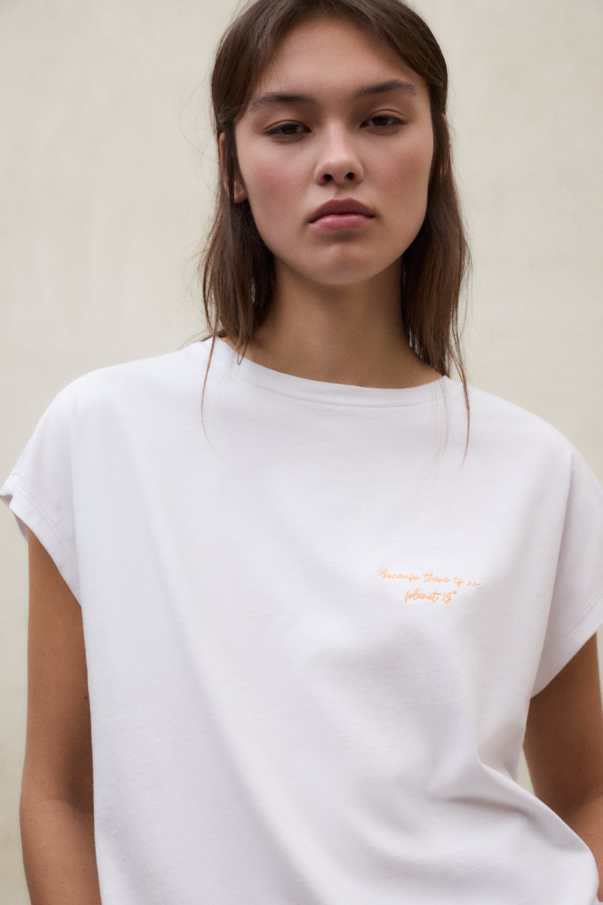camiseta-ecoalf-namur-blanca-camiseta-de-algod-n-reciclado-fit-relajado image 2