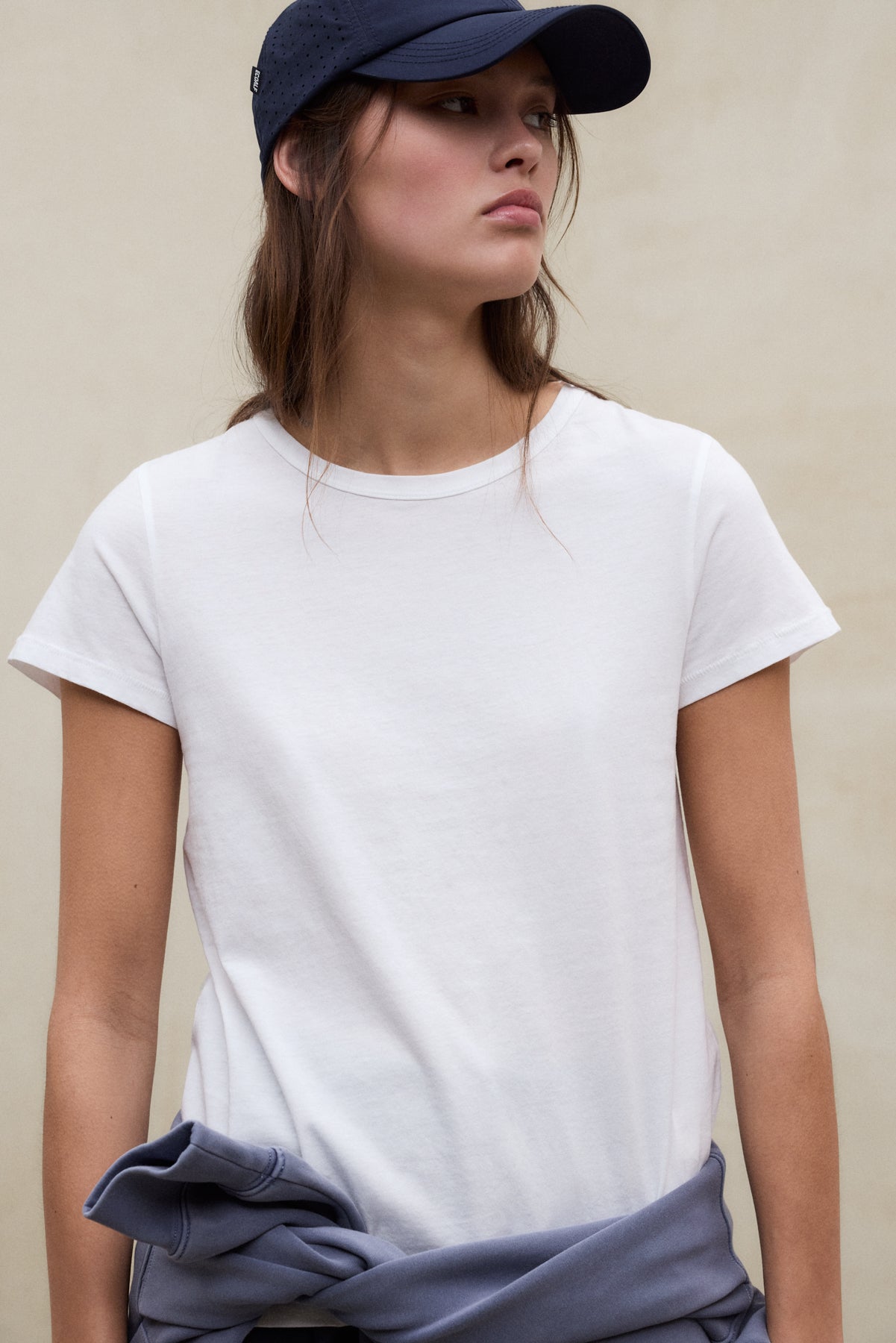 camiseta-keile-blanca-de-mujer-ecoalf image 2