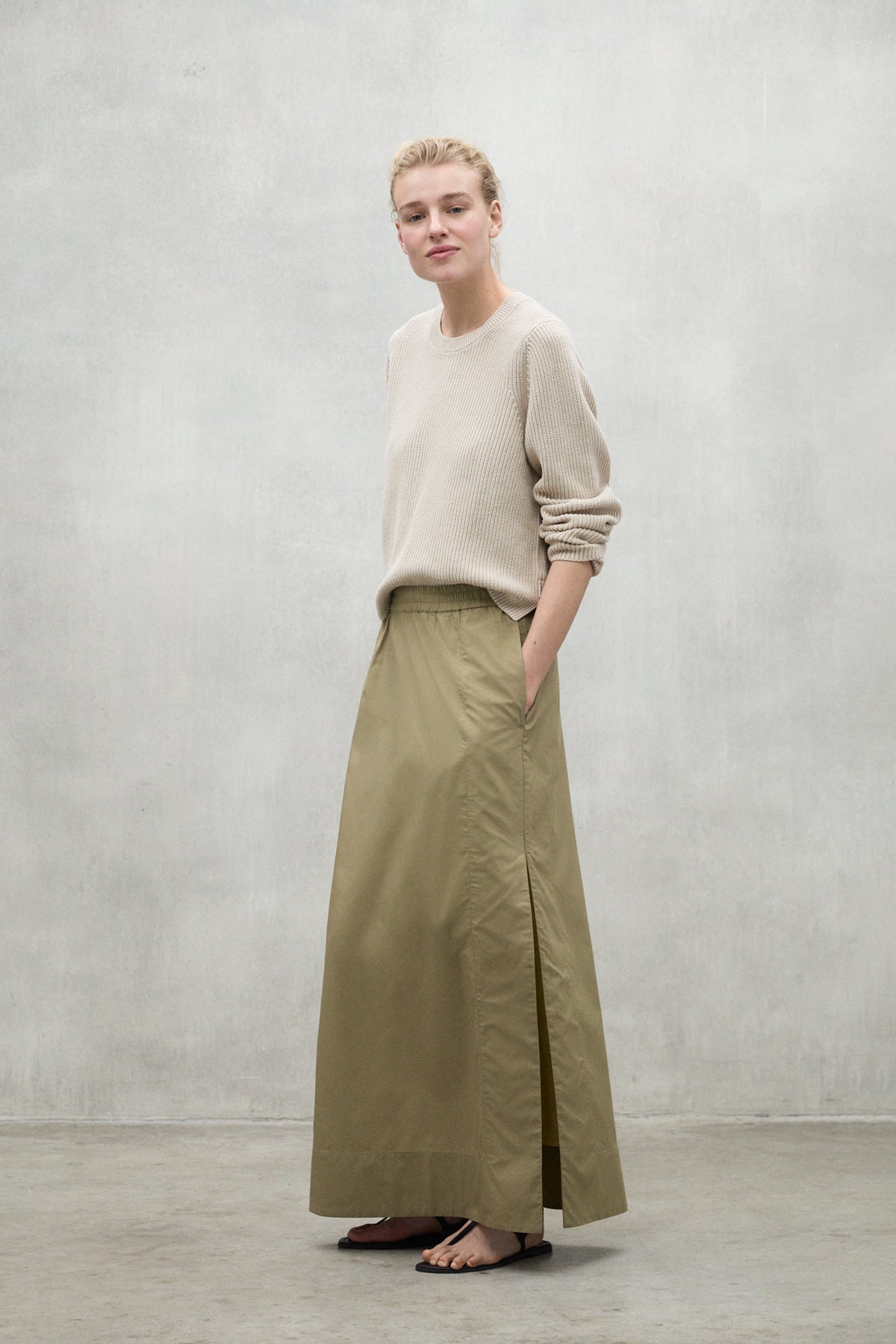 falda-ines-de-ecoalf-tencel-modal-color-caqui image 1