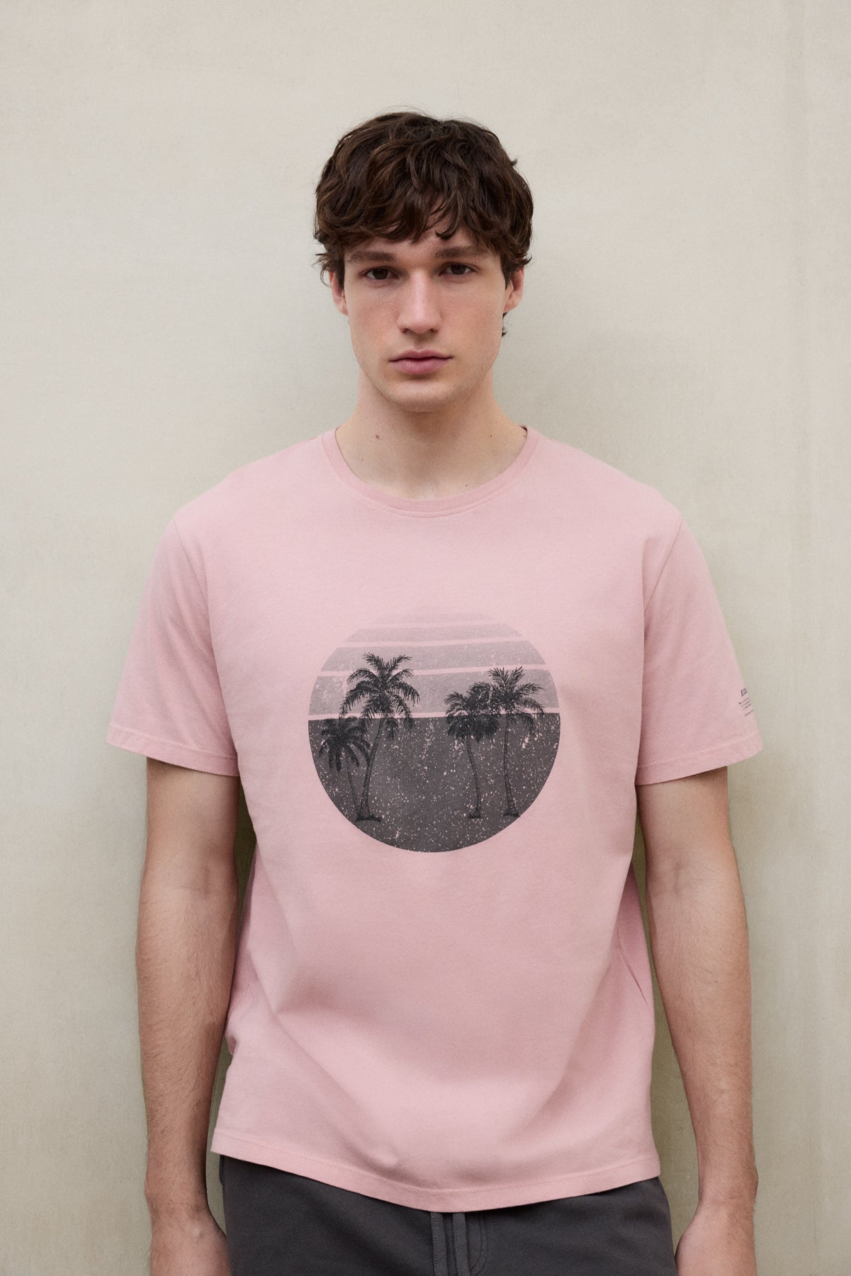 ecoalf-camiseta-ros-rosa-de-hombre-50-algod-n-org-nico-fit-regular-estampado-des image 3