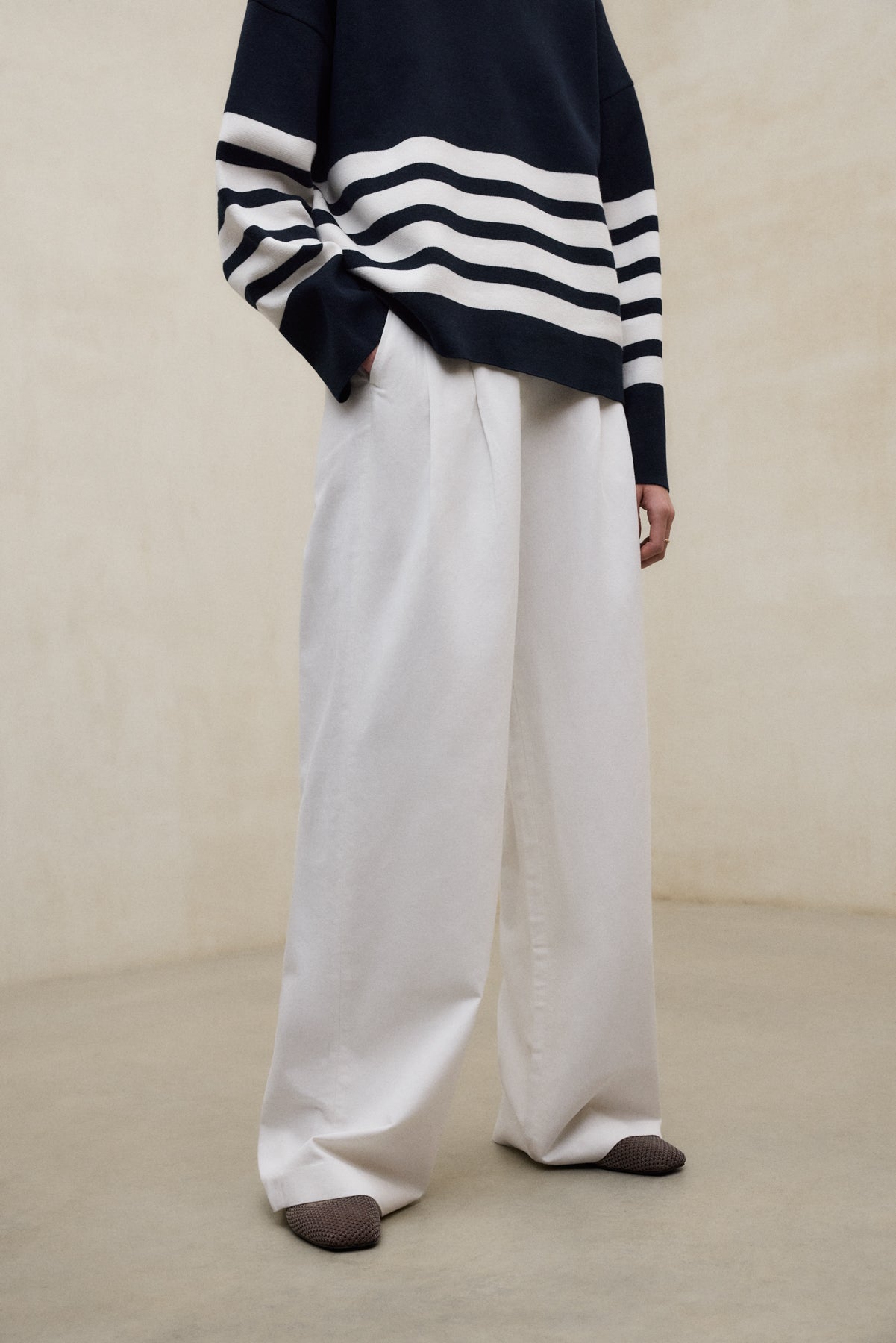 pantalones-de-lino-miel-blanco-de-mujer-ecoalf image 4
