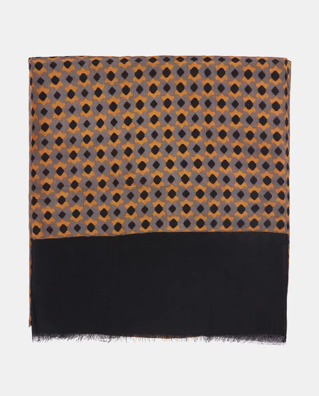 pa-uelo-viscosa-abbacino-geom-trico-negro image 1