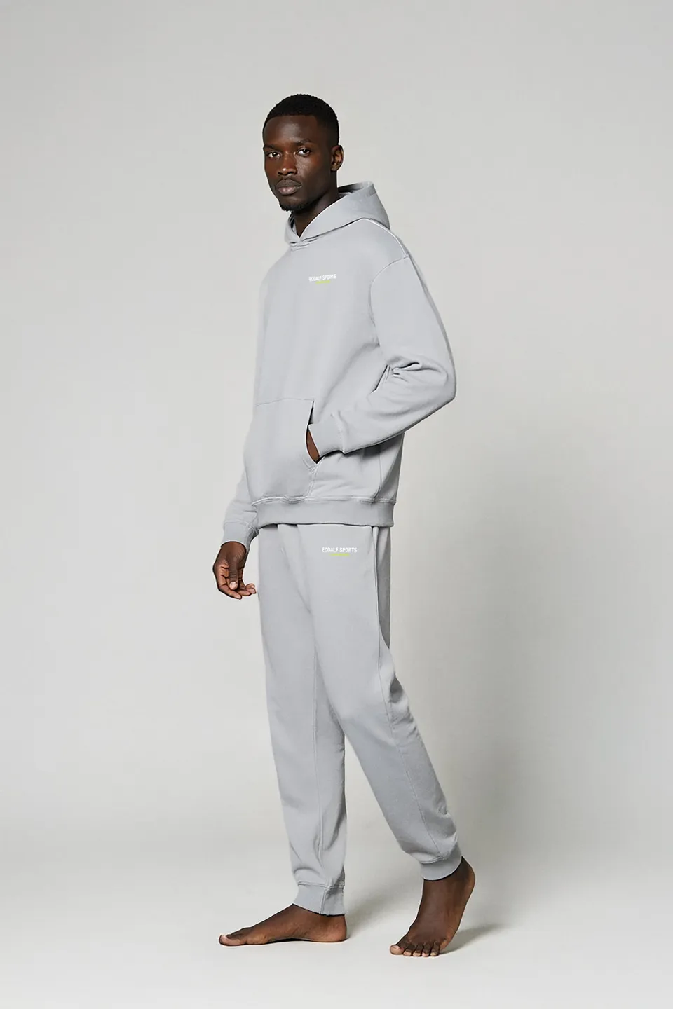 ecoalf-clinton-pantalones-grises-hombre image 1