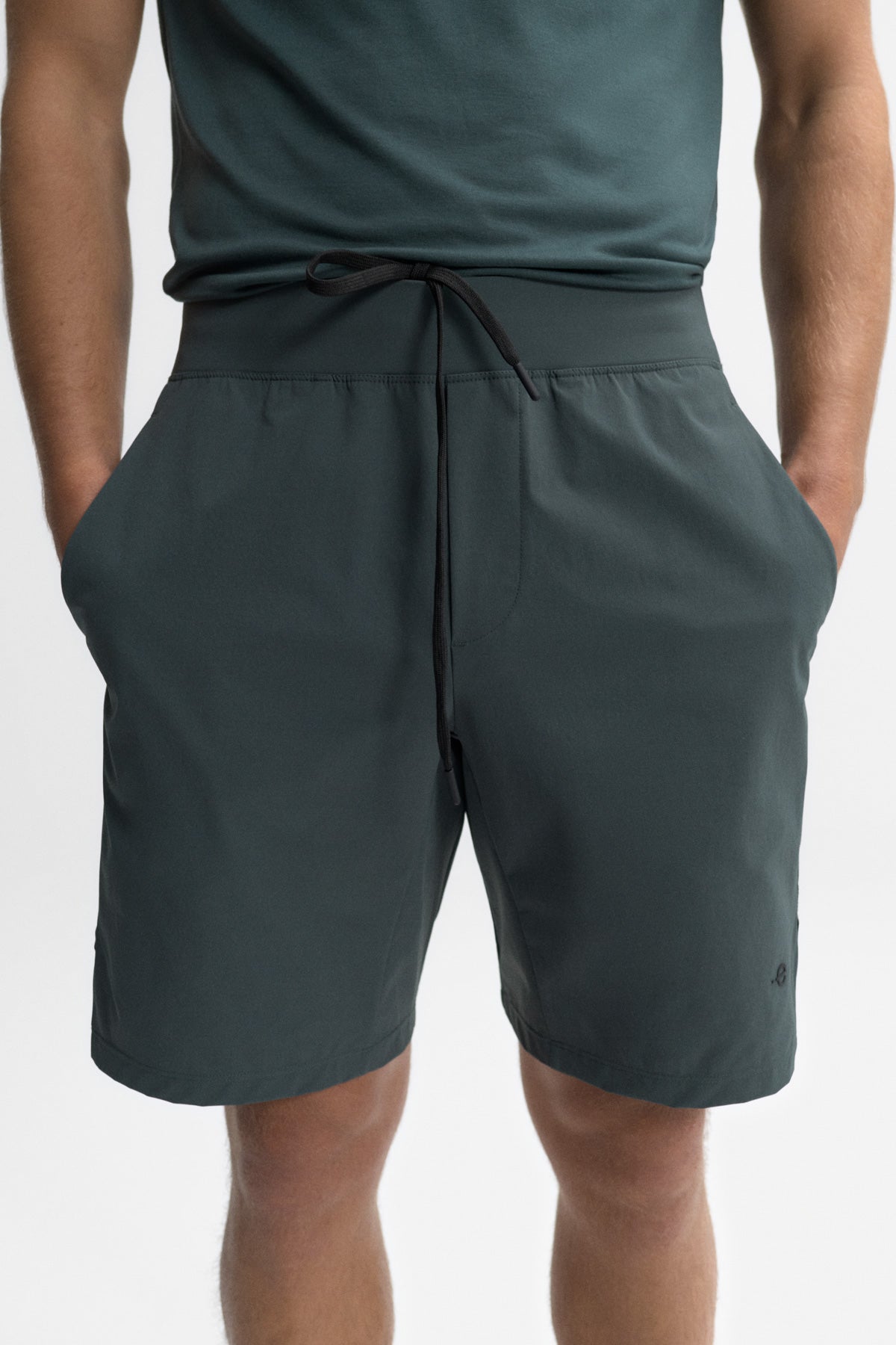 ecoalf-pantal-n-corto-canggu-verde-nylon-reciclado-el-stico-repelente-al-agua-y- image 5