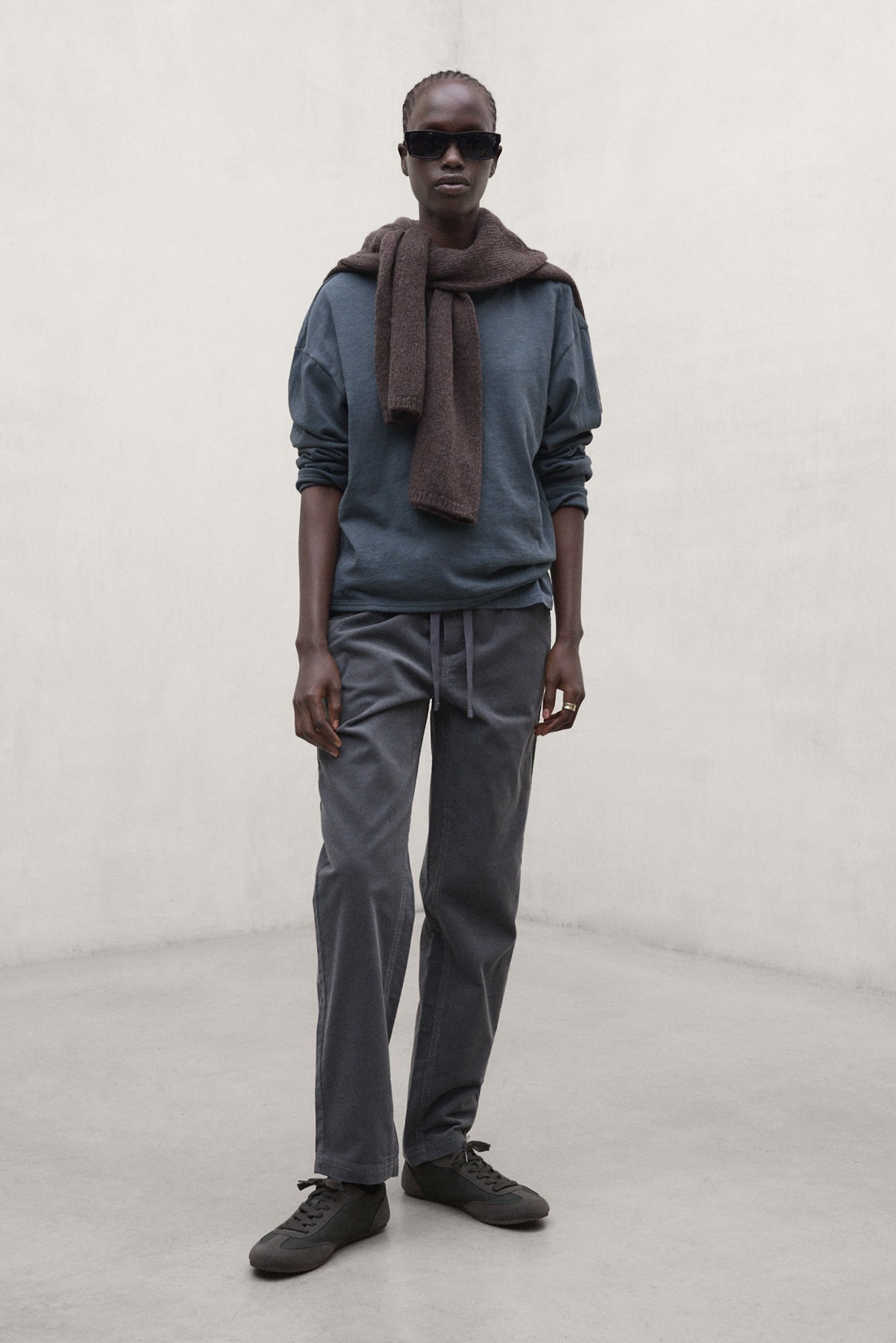 camiseta-veneca-khaki-de-ecoalf image 2