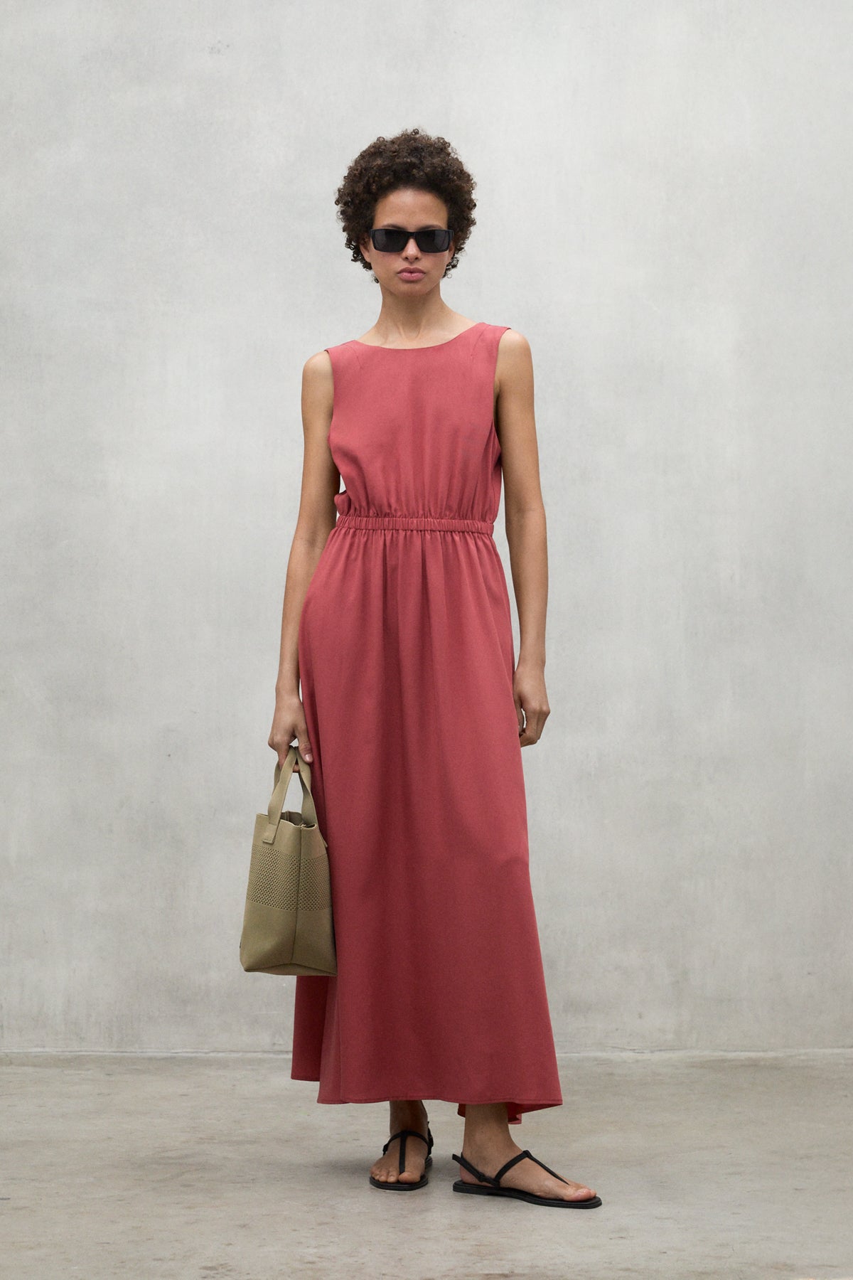 vestido-karl-de-ecoalf-para-mujer-en-granate-100-tencel-lyocell image 3