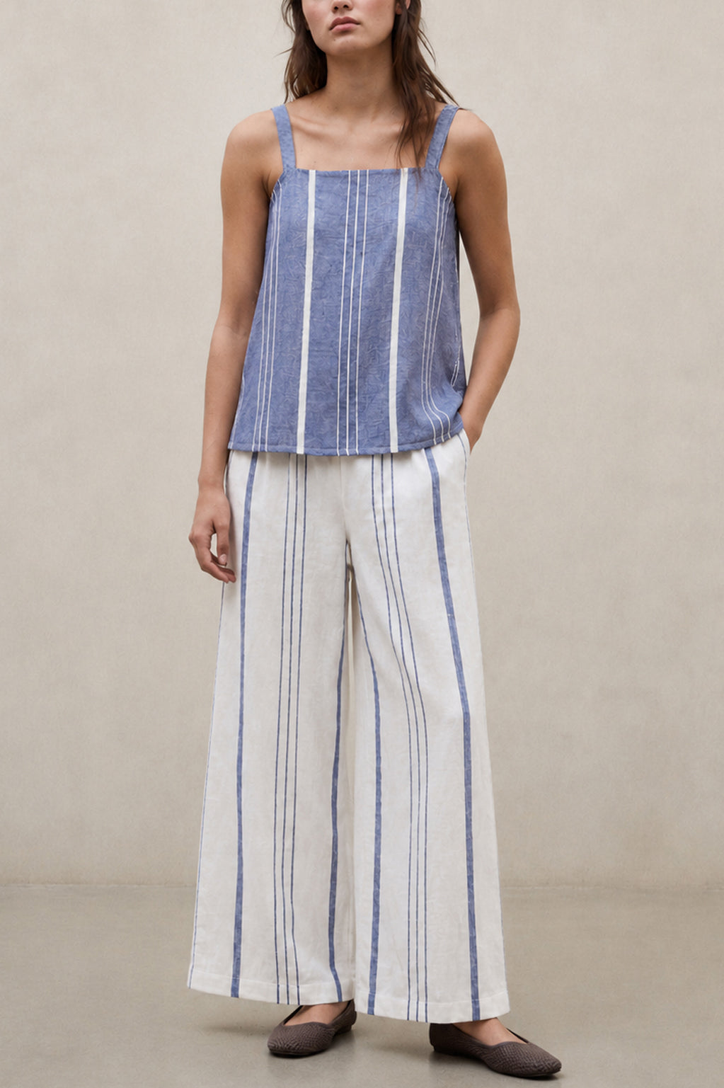 ecoalf-pantal-n-mossi-de-rayas-blanco-de-mujer-lino-80-fit-relajado-y-pierna-anc image 4