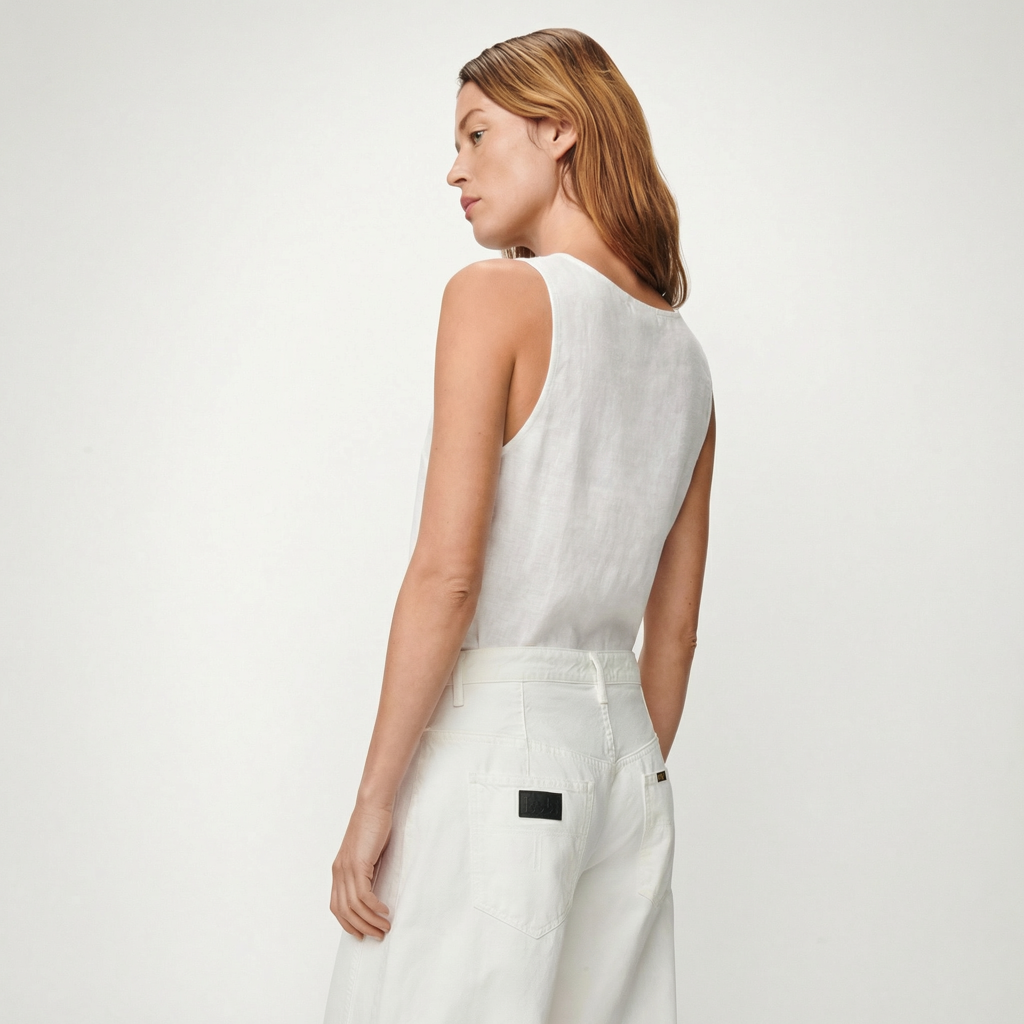 camiseta-leo-de-lois-color-blanco-tallas-xs-xl image 3