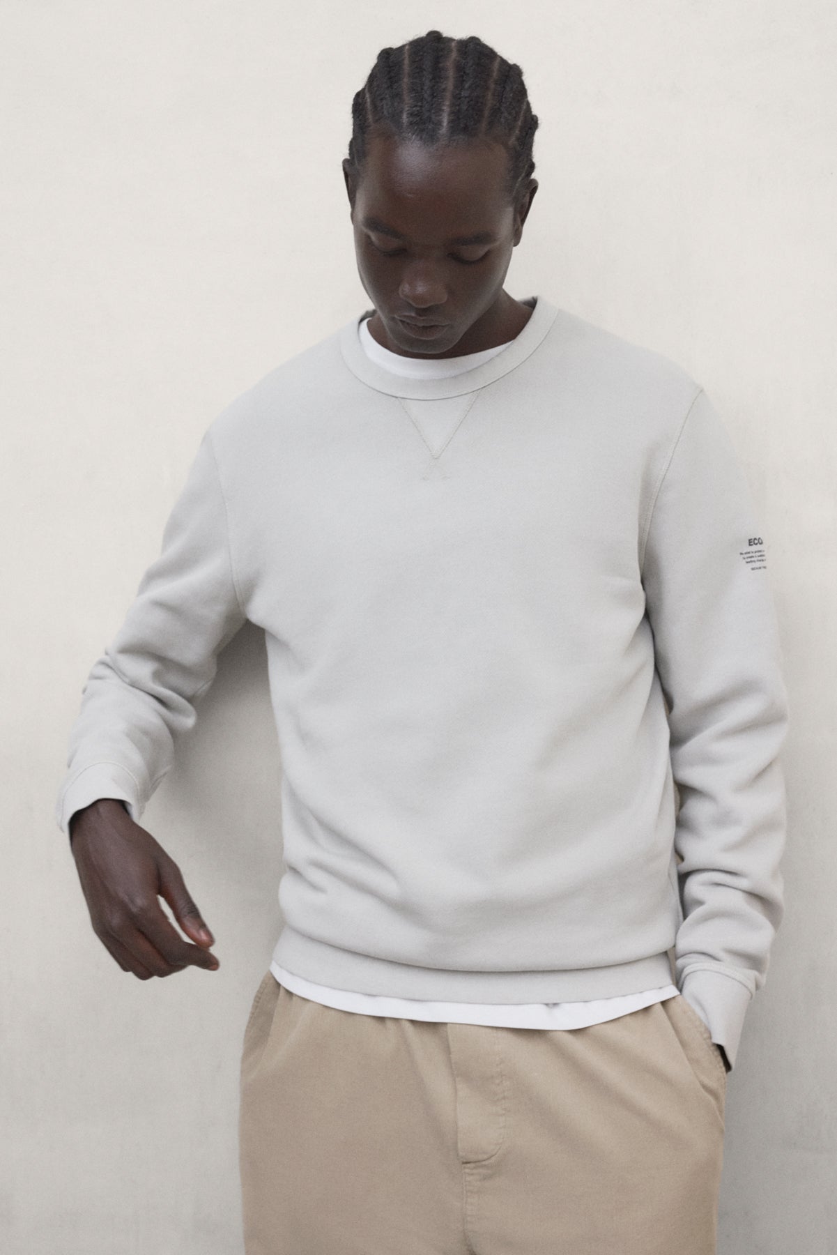 ecoalf-sudadera-gola-gris-claro-de-hombre-100-algod-n-regenerativo-fit-regular-m image 2