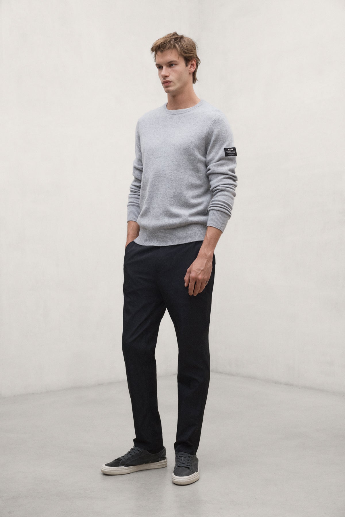 pantal-n-t-cnico-bafi-de-ecoalf-para-hombre-100-poli-ster-reciclado-negro-fit-re image 1