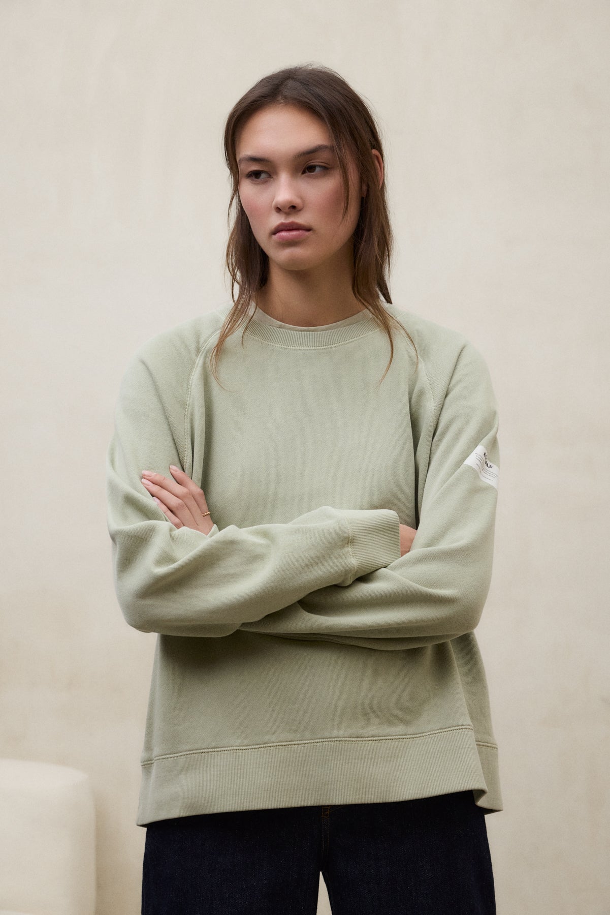sudadera-violina-de-ecoalf-para-mujer-verde-algod-n-reciclado-fit-relajado-y-man image 3