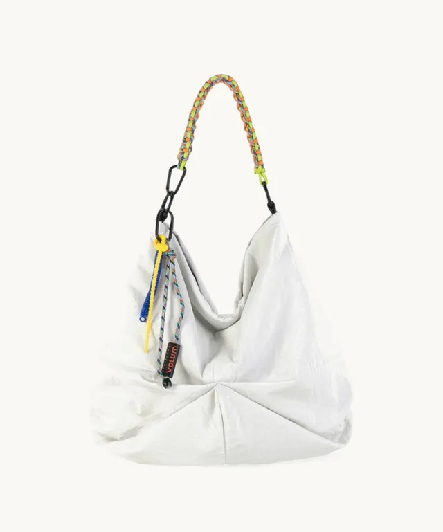 kbas-urban-rania-hobo-nylon-blanco-con-asa-trenzada image 1