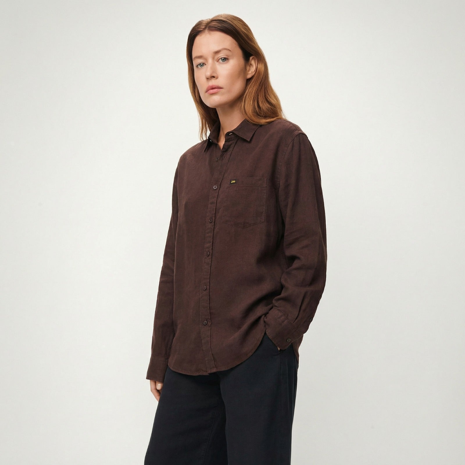 lois-lucas-prenda-de-vestir-para-hombre-y-mujer image 1
