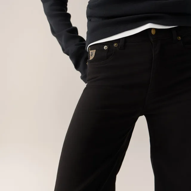 lois-palazzo-pantal-n-de-mujer-en-mezcla-de-algod-n-modal-y-elastano-tallas-24-3 image 1