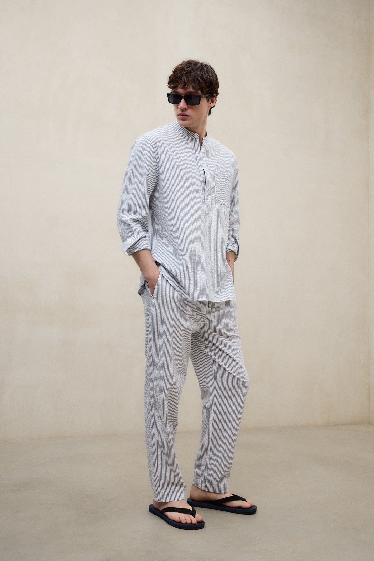 pantalones-ecoalf-feire-azul-de-hombre-70-algod-n-org-nico-fit-relajado-tiro-med image 4