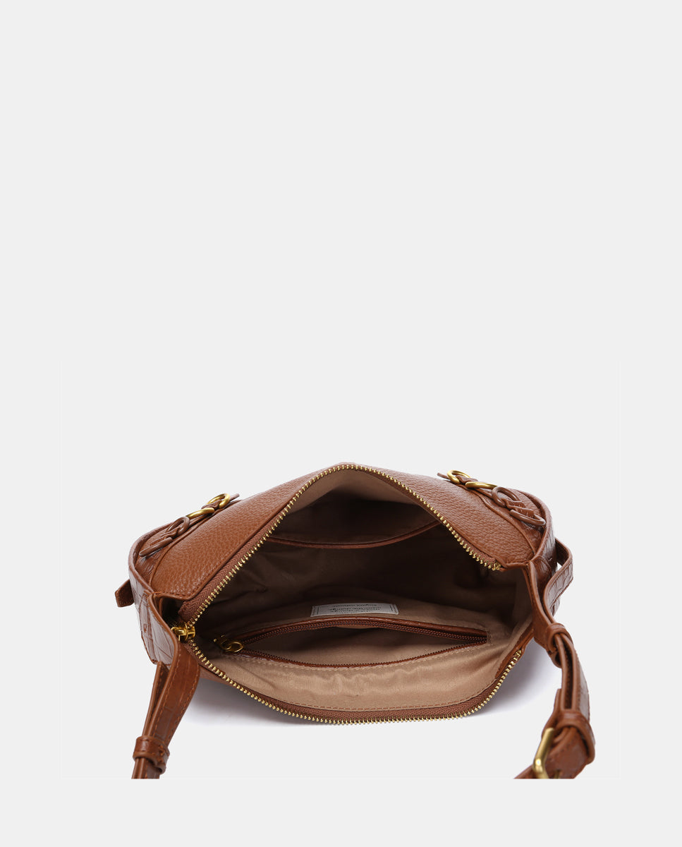 bandolera-abbacino-materiales-reciclados-cognac-cruzada image 6
