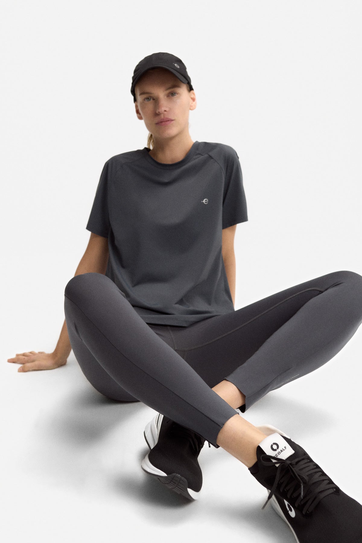ecoalf-camiseta-amsterdam-gris-para-mujer image 4