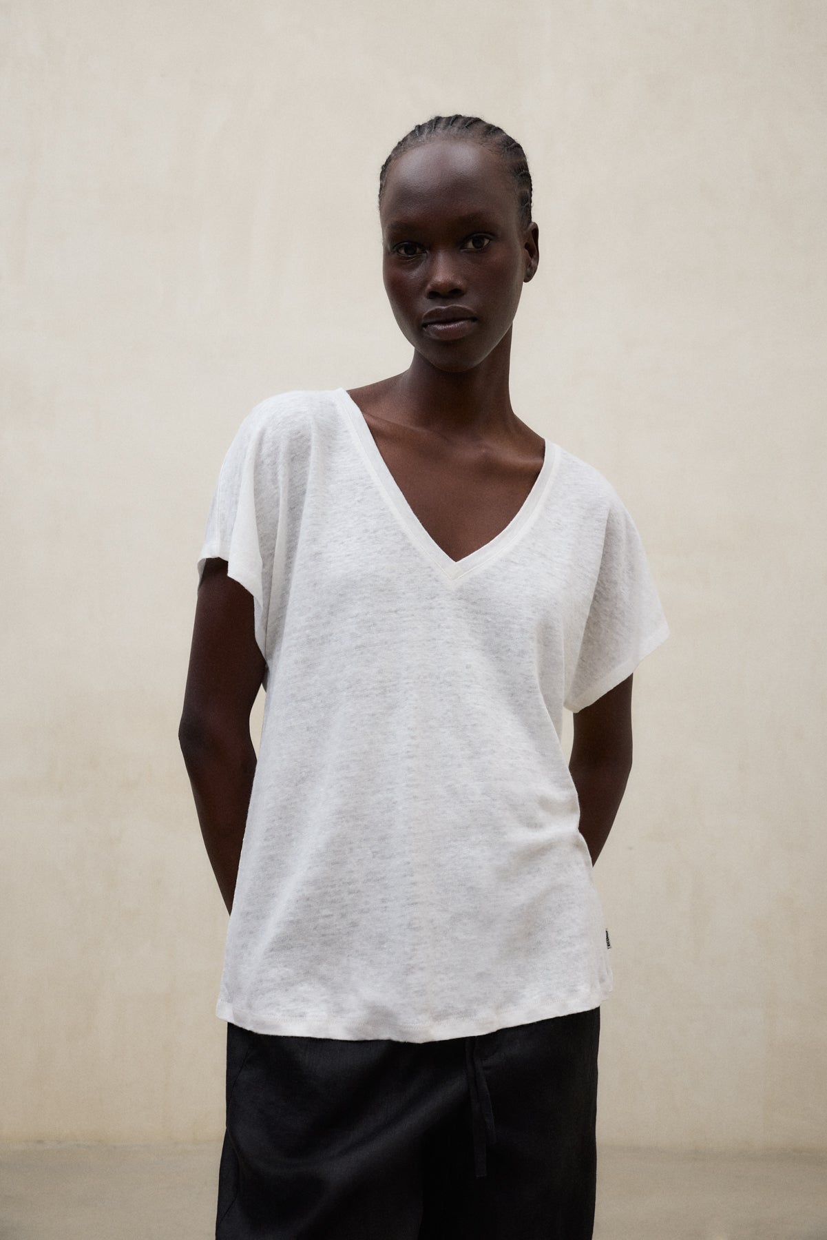 camiseta-arendal-blanca-de-mujer-ecoalf image 2