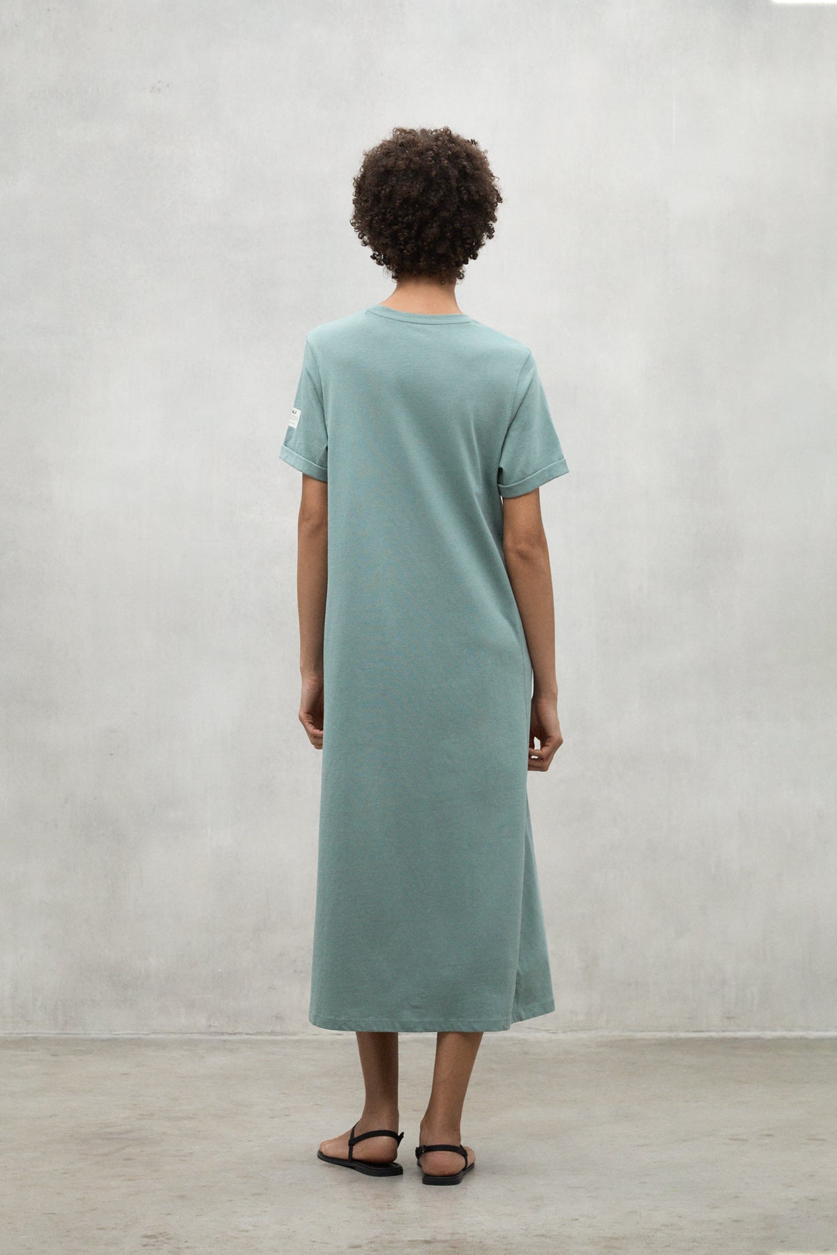 vestido-ecoalf-argento-verde-de-algod-n-org-nico-y-reciclado image 3