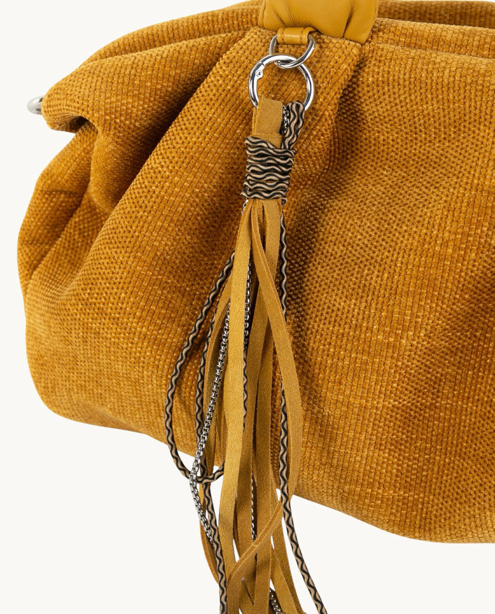 kbas-bolso-bowling-de-tejido-efecto-textura-color-mostaza-38x17x22-cm image 3