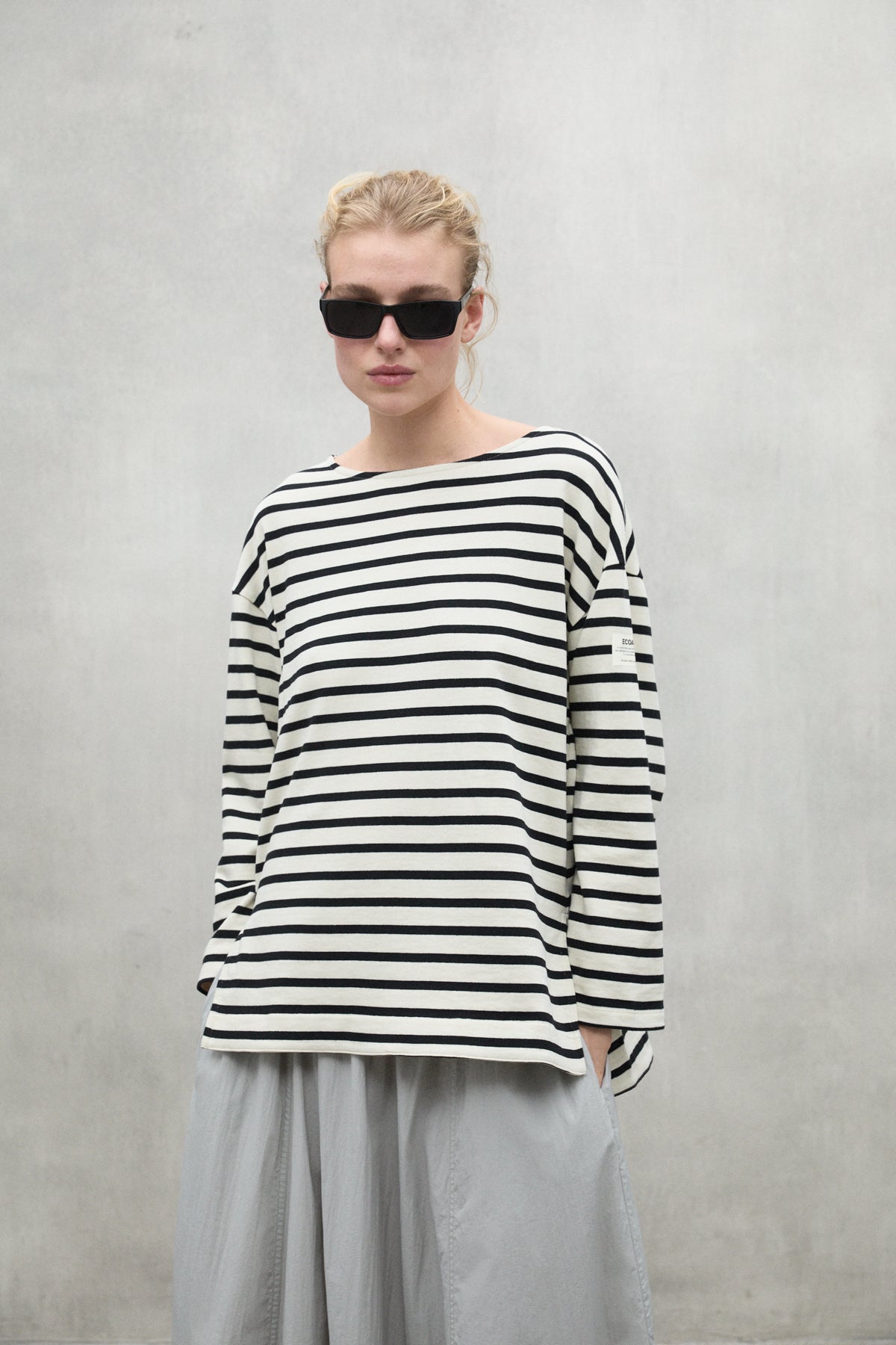 sudadera-ecoalf-sailor-de-algod-n-reciclado-fit-holgado-color-blanca-para-mujer image 3