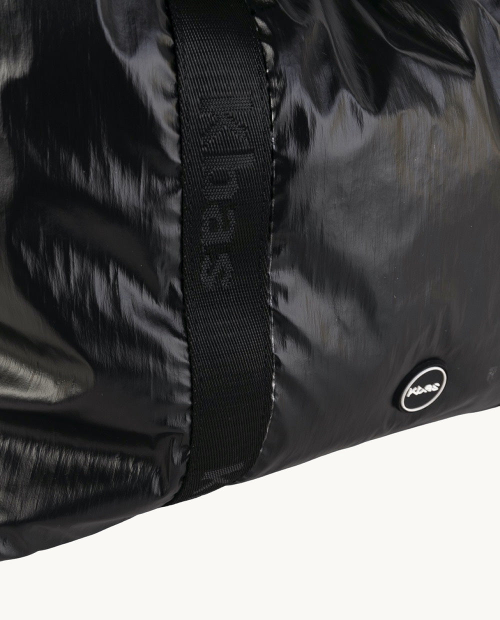tote-de-nylon-metalizado-kbas-negro-36x16x27-cm image 3