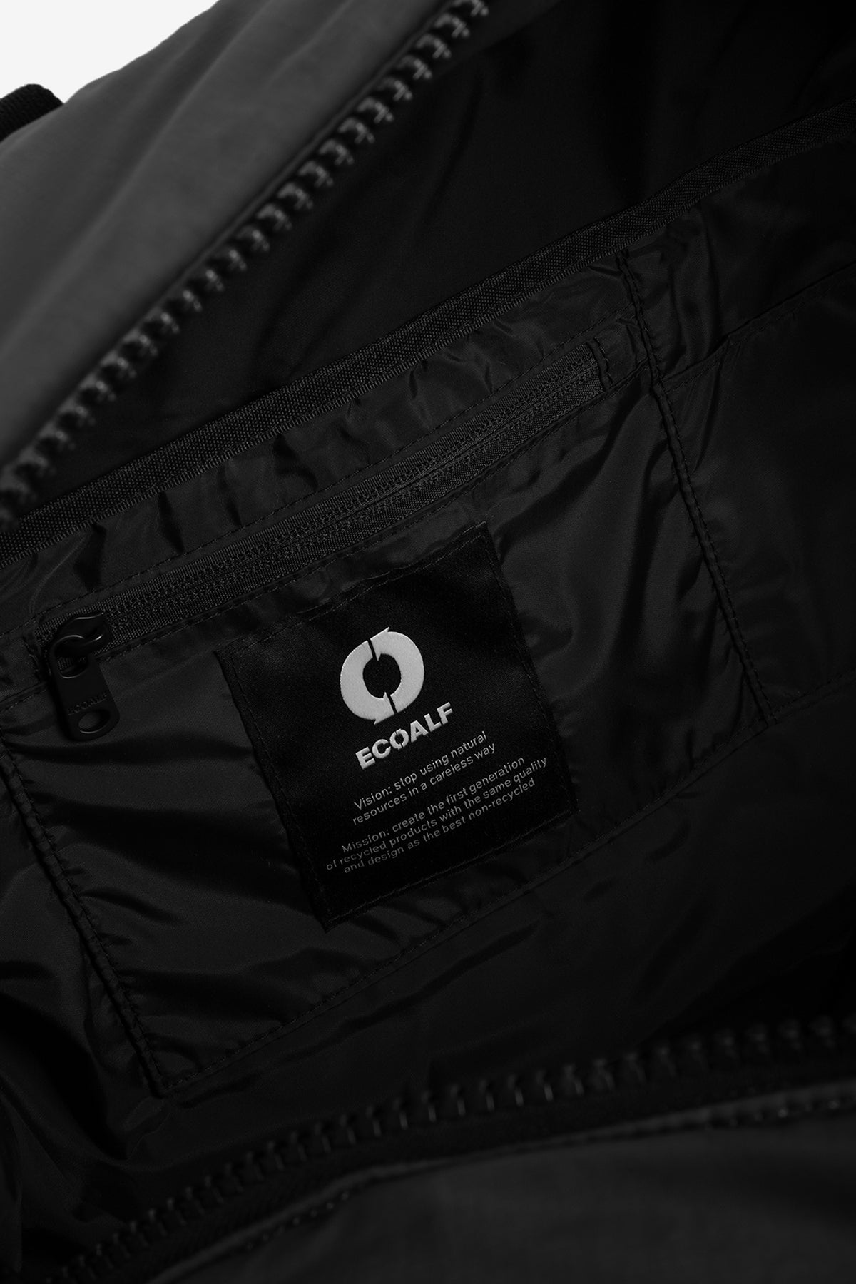 ecoalf-bolsa-duffle-flock-negra-100-poli-ster-reciclado-textile-to-textile-bolsa image 6