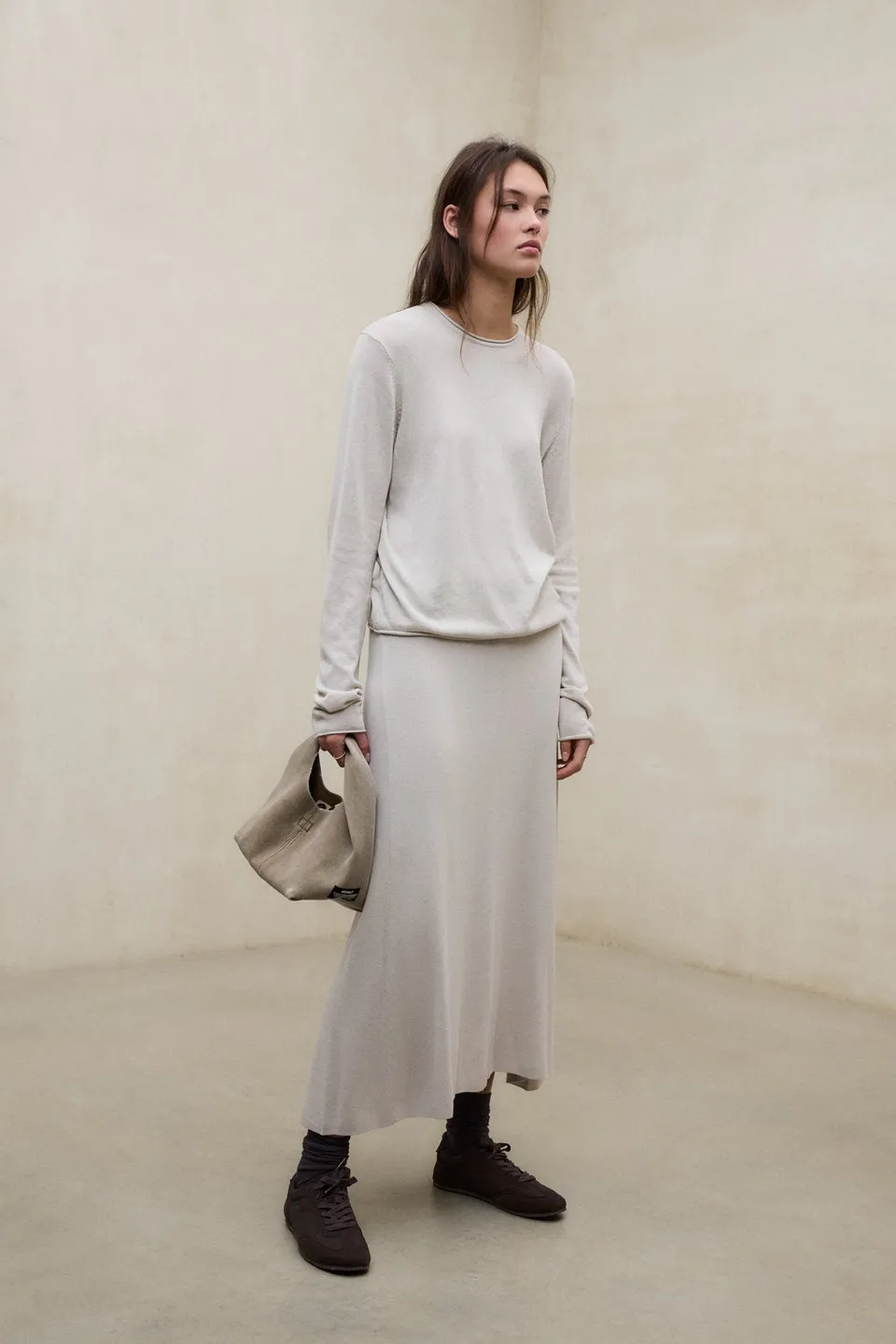 jersey-ecoalf-milo-beige-de-viscosa-ecovero-para-mujer image 1