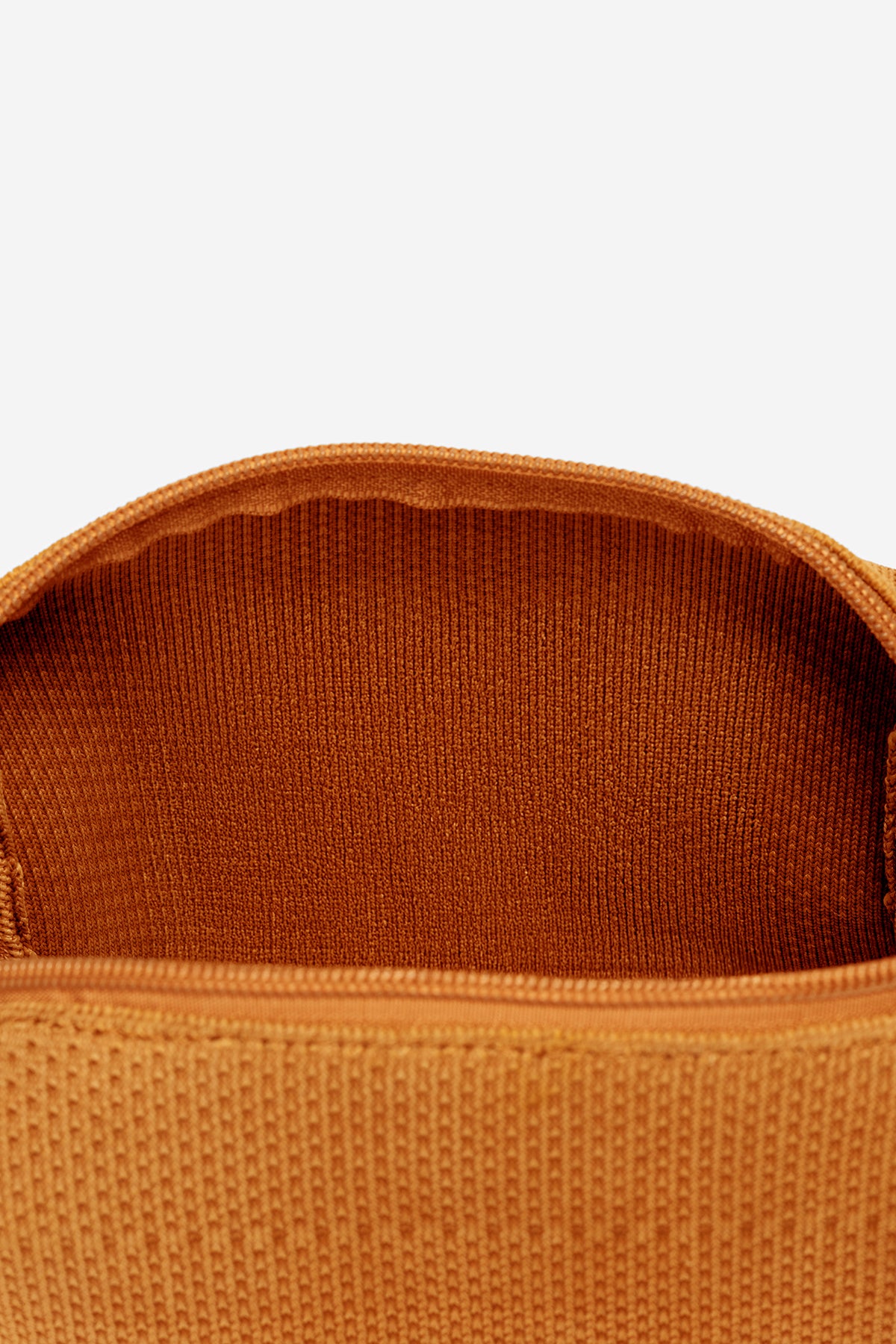 bolso-ecoalf-jervis-tika-liso-naranja-para-mujer-de-punto-y-poli-ster-reciclado image 5