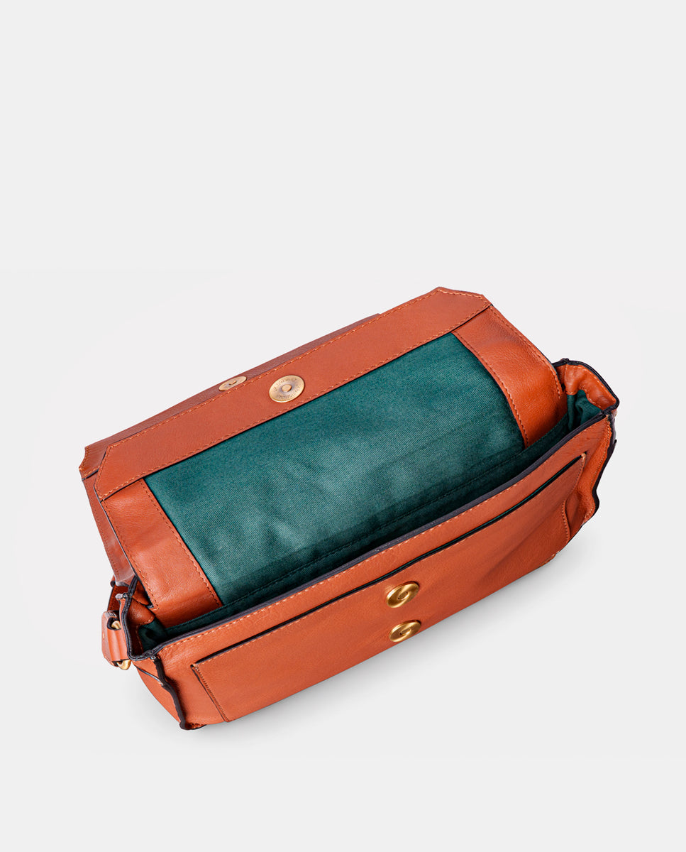 abbacino-bandolera-en-piel-cognac-estructurada image 7