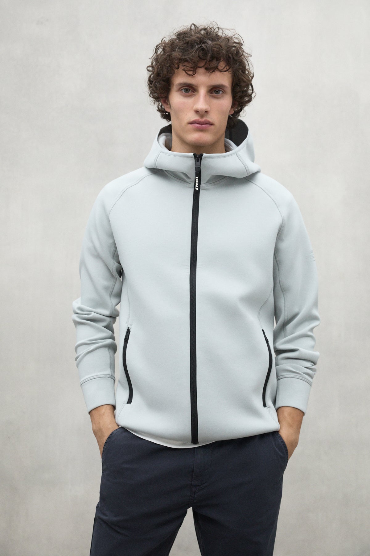 ecoalf-sudadera-dashen-blanca-hombre-16-lenzing-ecovero-mangas-ragl-n-cremallera image 2