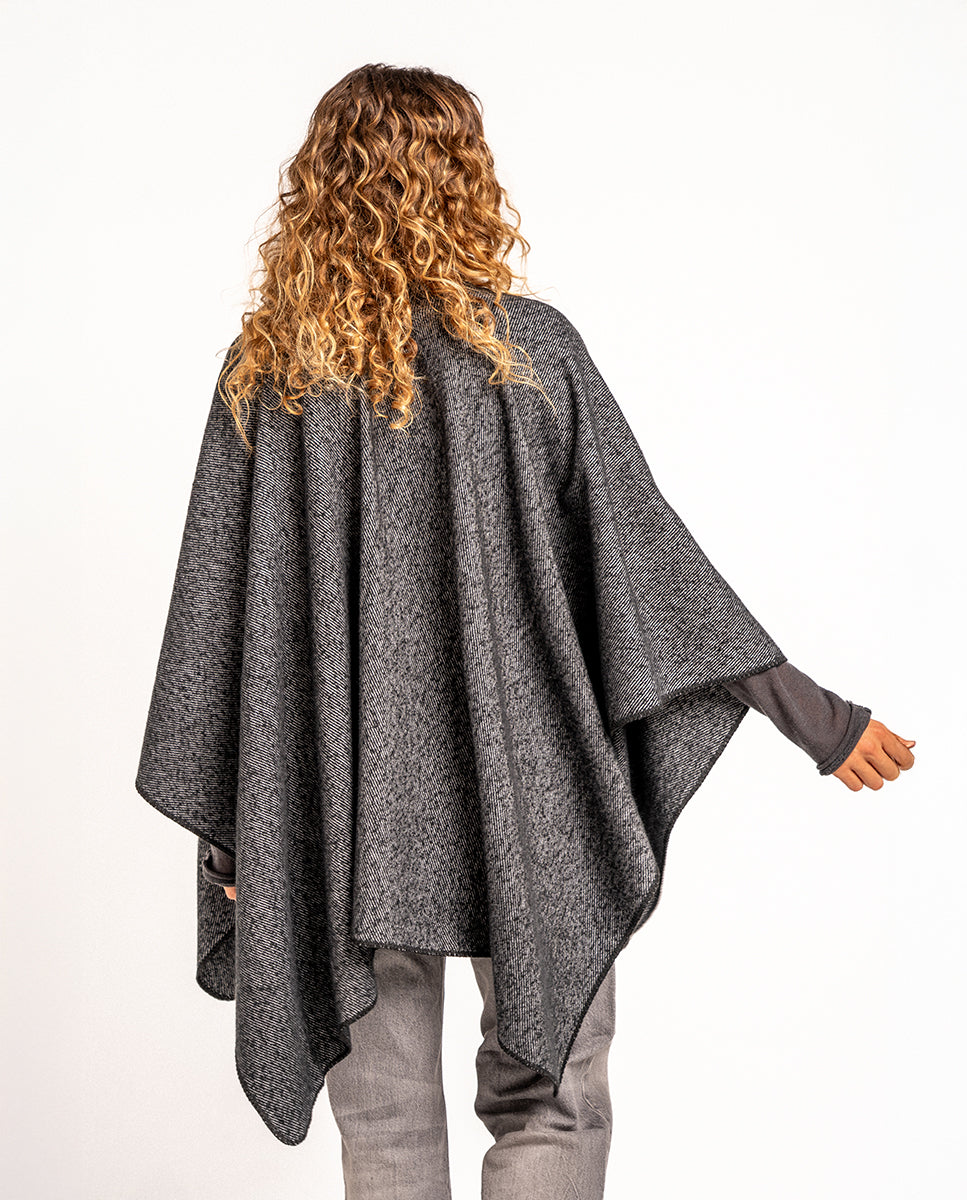 abbacino-poncho-mujer-negro-talla-nica-tacto-suave-c-lido image 3